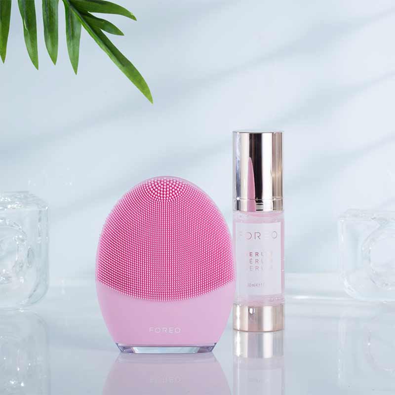 Foreo LUNA 3 Facial Cleansing Brush for Normal Skin - Deep Pore Cleanser & Anti-Aging Massager | Perfect for Daily Skincare Routine & Travel