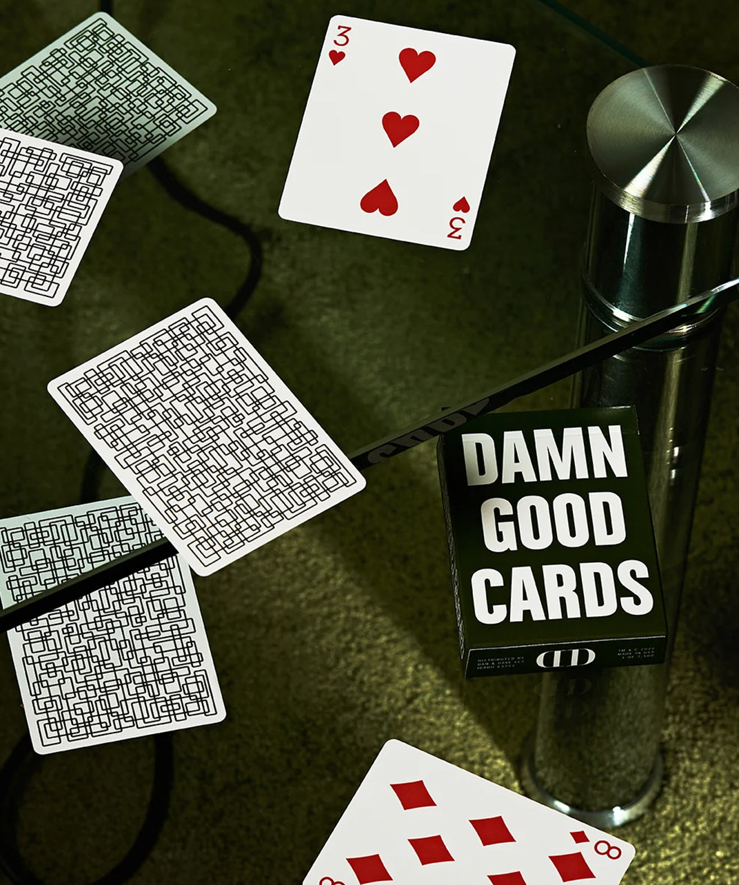 Premium Quality Playing Cards No.4 - Perfect for Poker Nights, Magic Tricks & Family Game Evenings