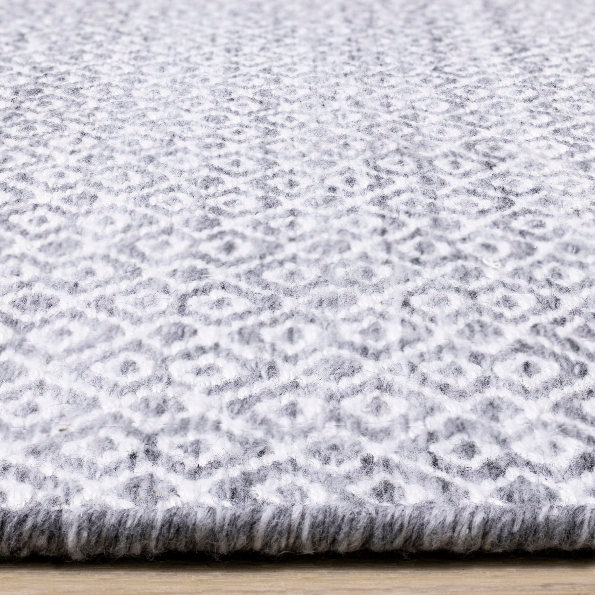 Aspen Area Rug 5x8 Feet - Soft Plush Shaggy Rug for Living Room, Bedroom - Non-Slip, Stain Resistant - Perfect for Cozy Home Decor & High Traffic Areas
