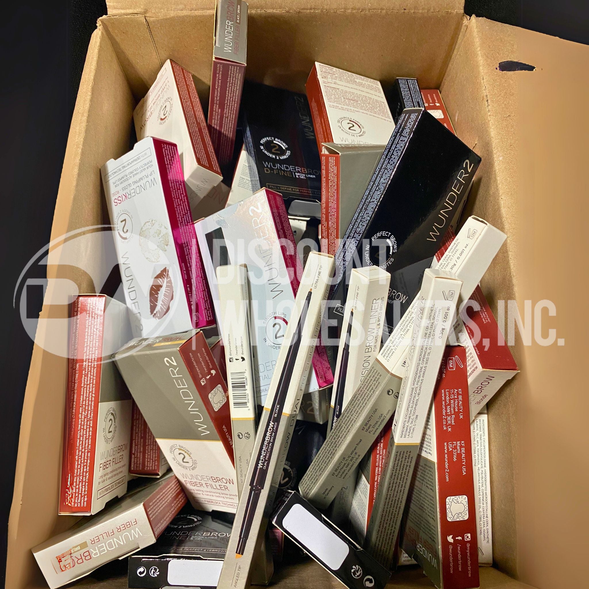 Wunder2 Assorted Makeup Set - Brow Liner, Lip Scrub & Lip Plumper (65 Pcs) for Eyebrow Shaping & Full Lips - Perfect for Daily Makeup & Beauty Routine
