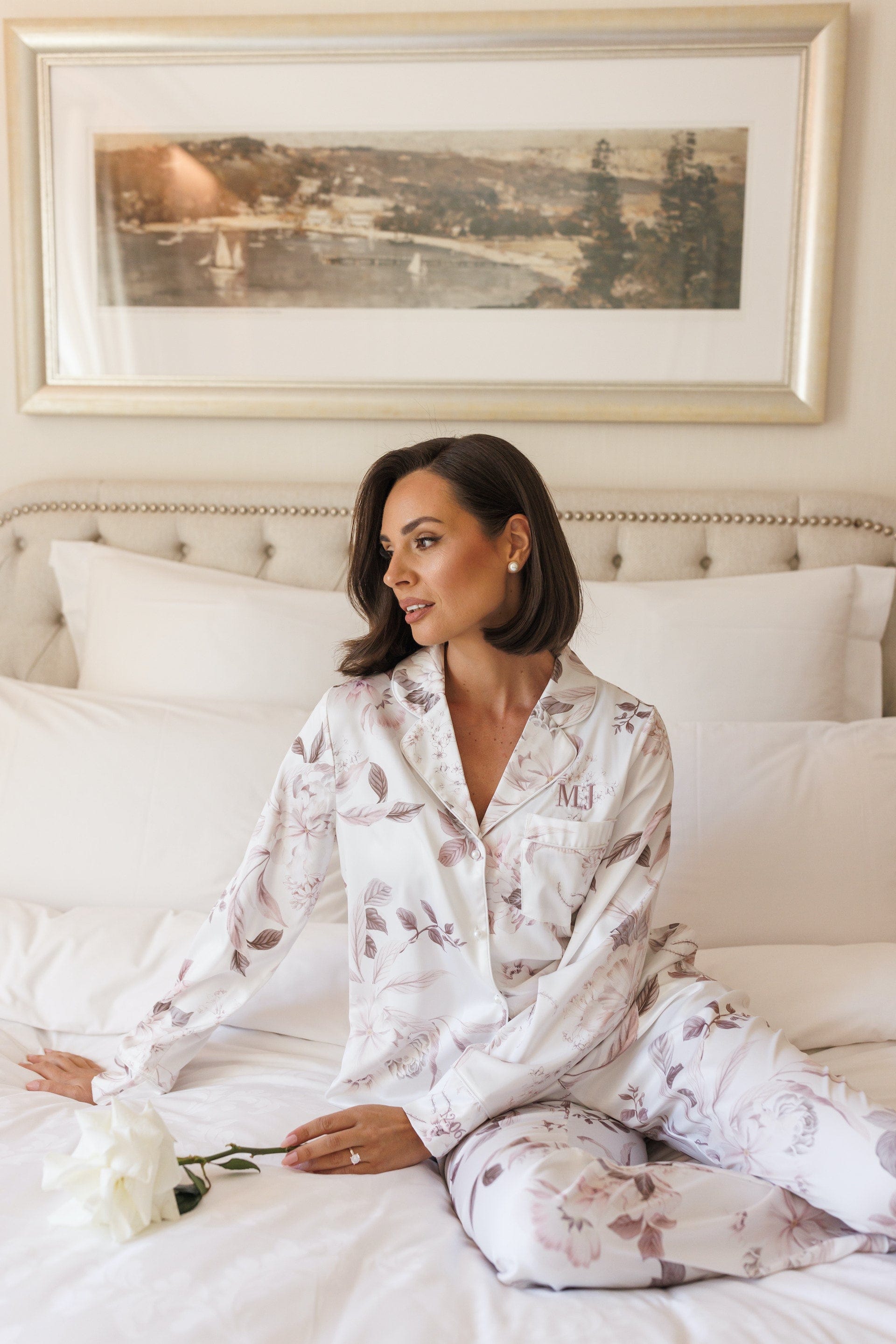 Elegant Satin Floral Bridesmaid Pajama Set - Long Sleeve Loungewear for Wedding Party, Bridal Shower & Sleepwear - Soft & Comfortable Sleepwear for Women