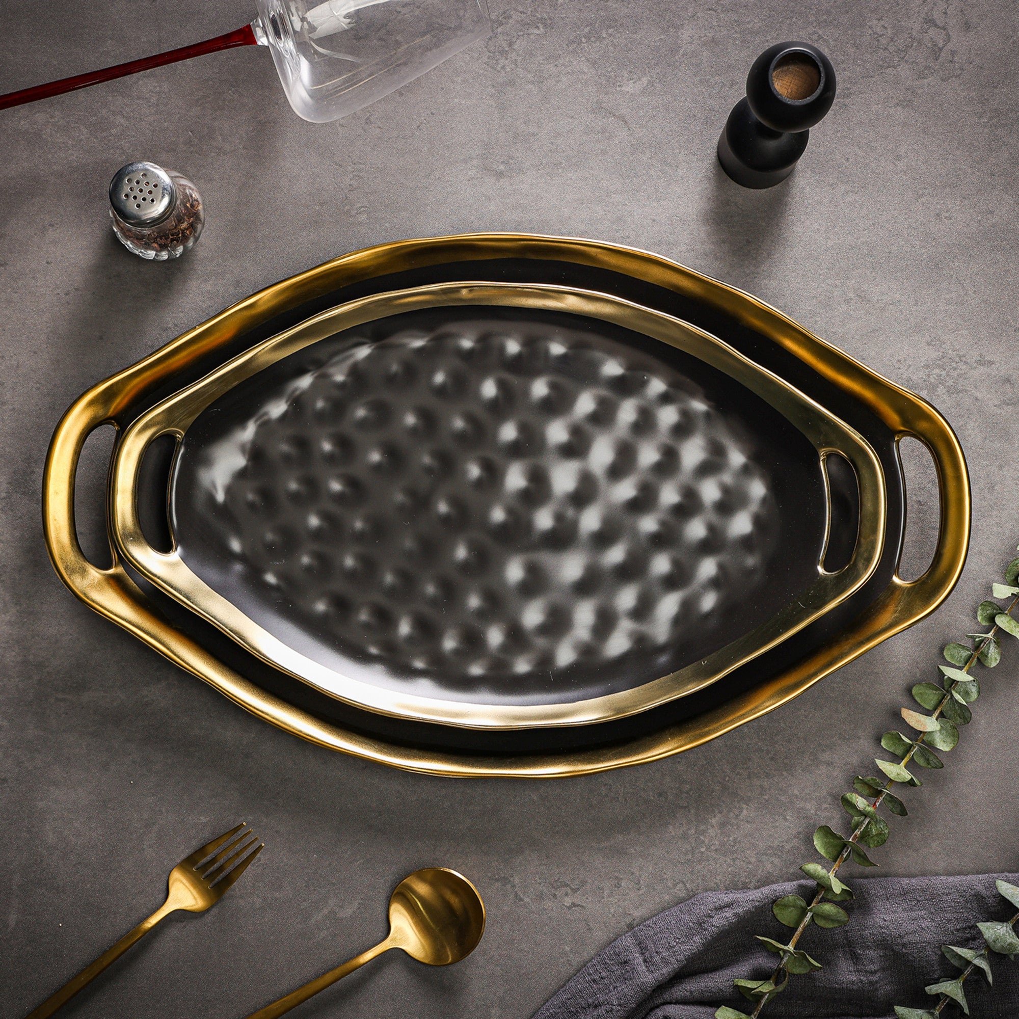 Premium Florian Porcelain Dinner Plates Set - Elegant Black Service Dishes for Fine Dining, Wedding & Formal Events - 12-Piece Porcelain Tableware Set