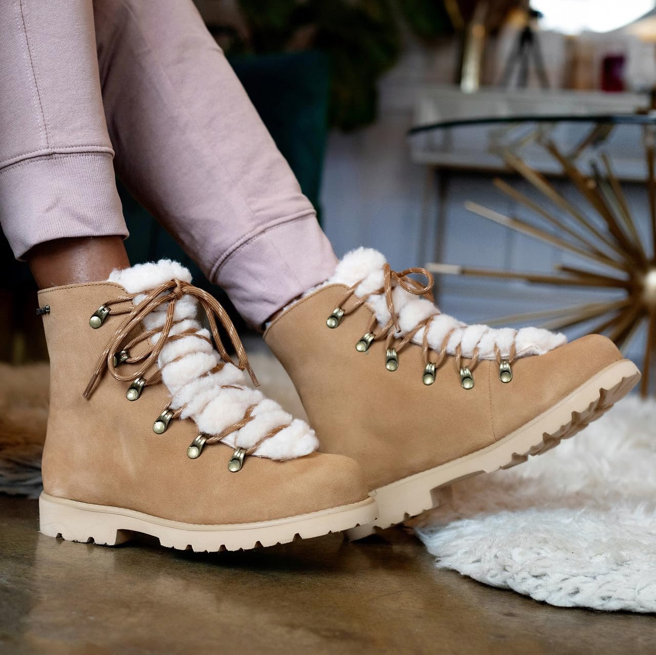 BEARPAW Women's Alisa Suede Lace-Up Boots - Lightweight Comfortable Winter Boots for Casual Wear & Outdoor Activities