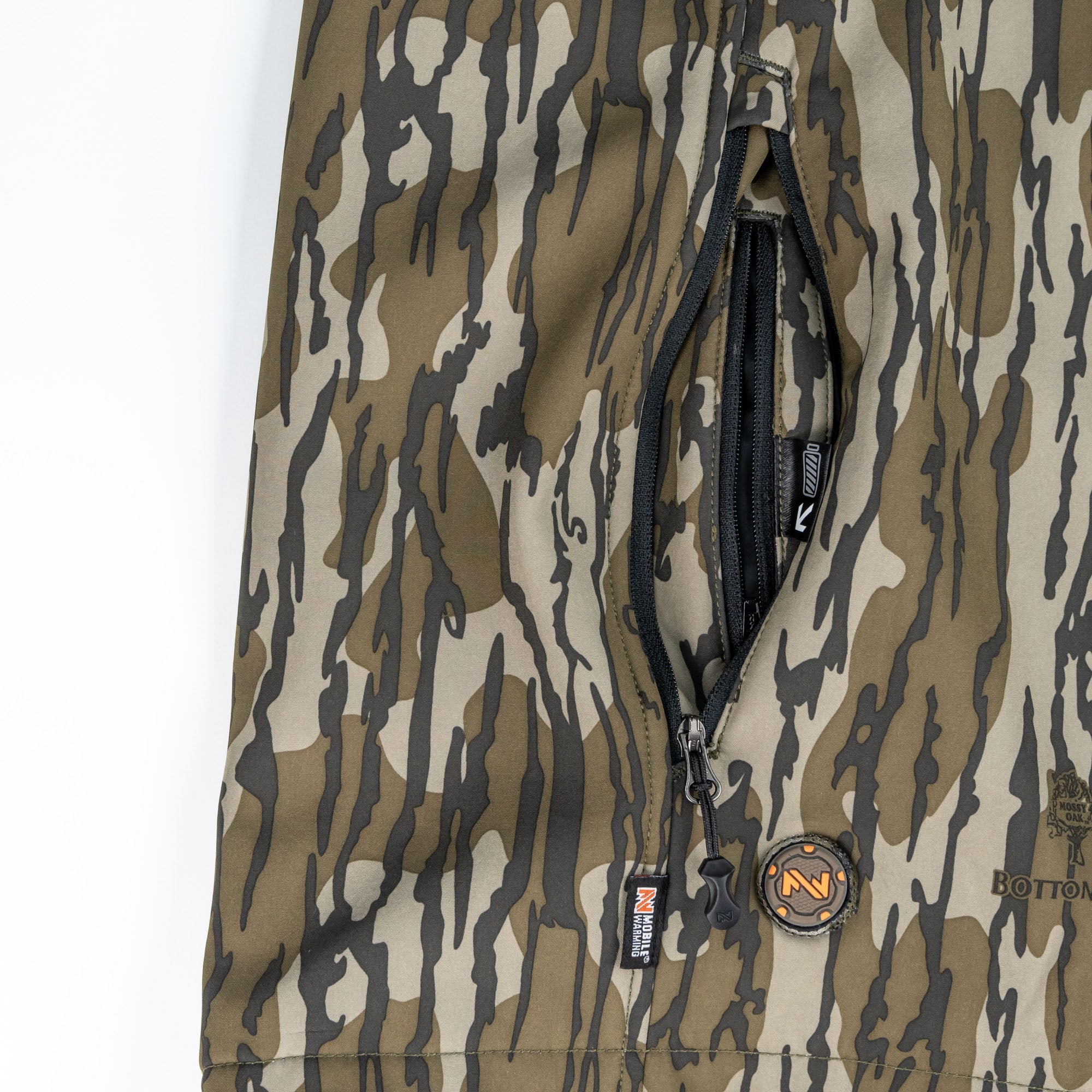BLX Mossy Oak Heated Jacket for Men - Battery-Powered Winter Jacket with Adjustable Heating Zones - Perfect for Hunting, Camping & Outdoor Activities