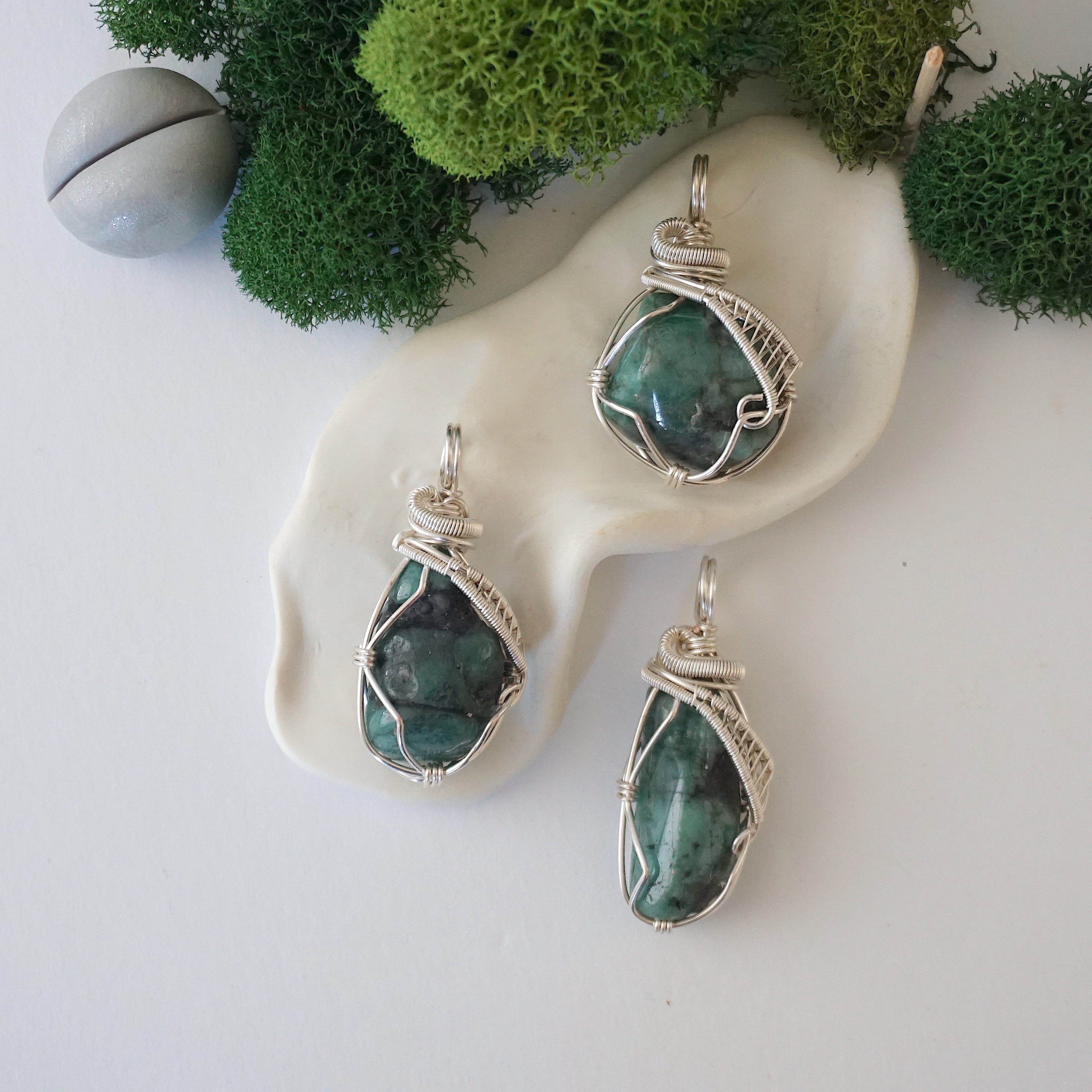 Elegant Emerald Necklace for Women - Silver Plated Pendant Jewelry | Perfect for Parties, Weddings & Special Occasions
