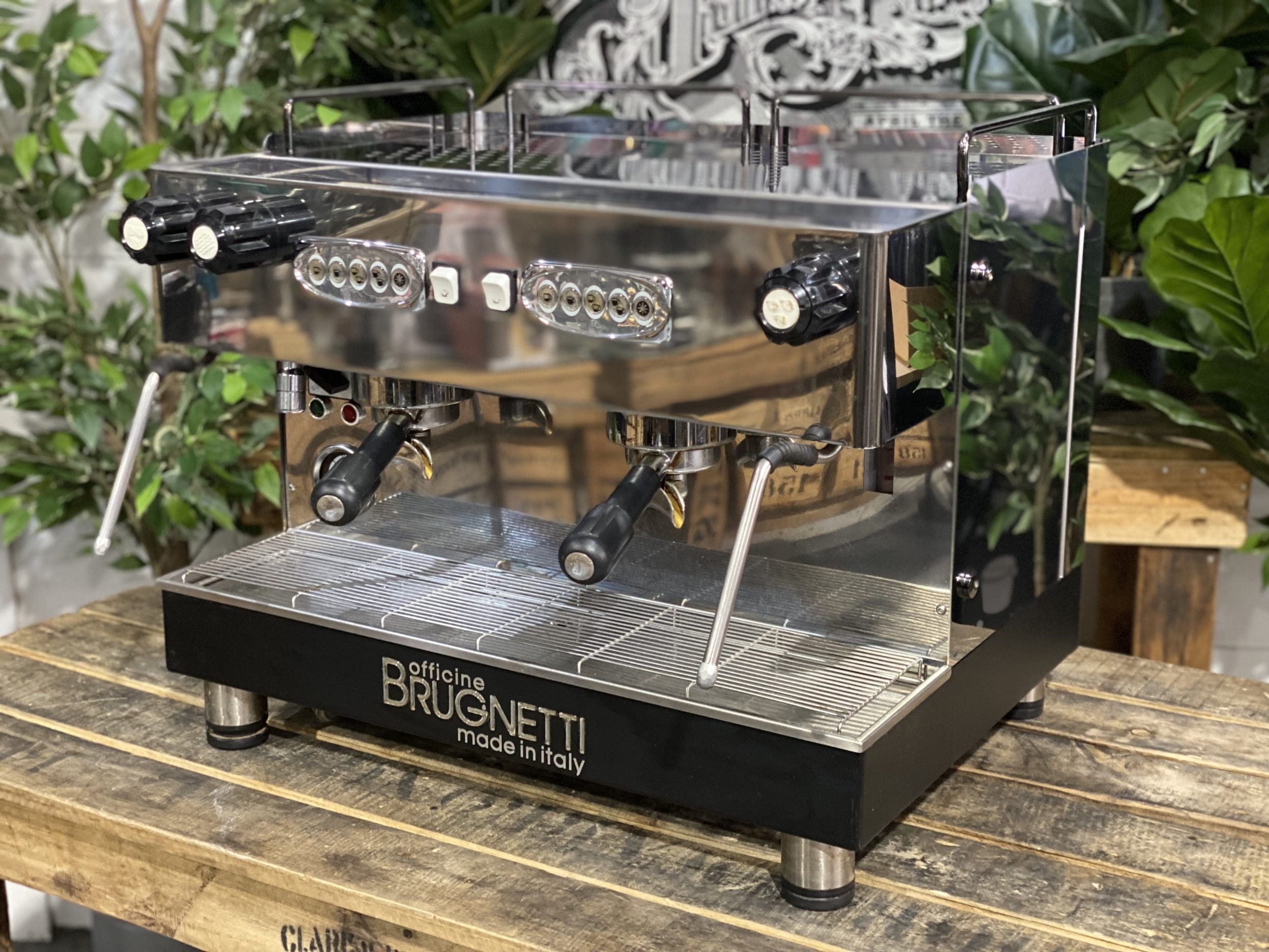 Brugnetti Gamma 2 Group Commercial Espresso Machine - Stainless Steel Professional Coffee Maker for Cafes, Restaurants & Coffee Shops | Perfect for High-Volume Brewing & Barista Use