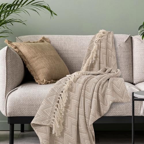 Beige/white