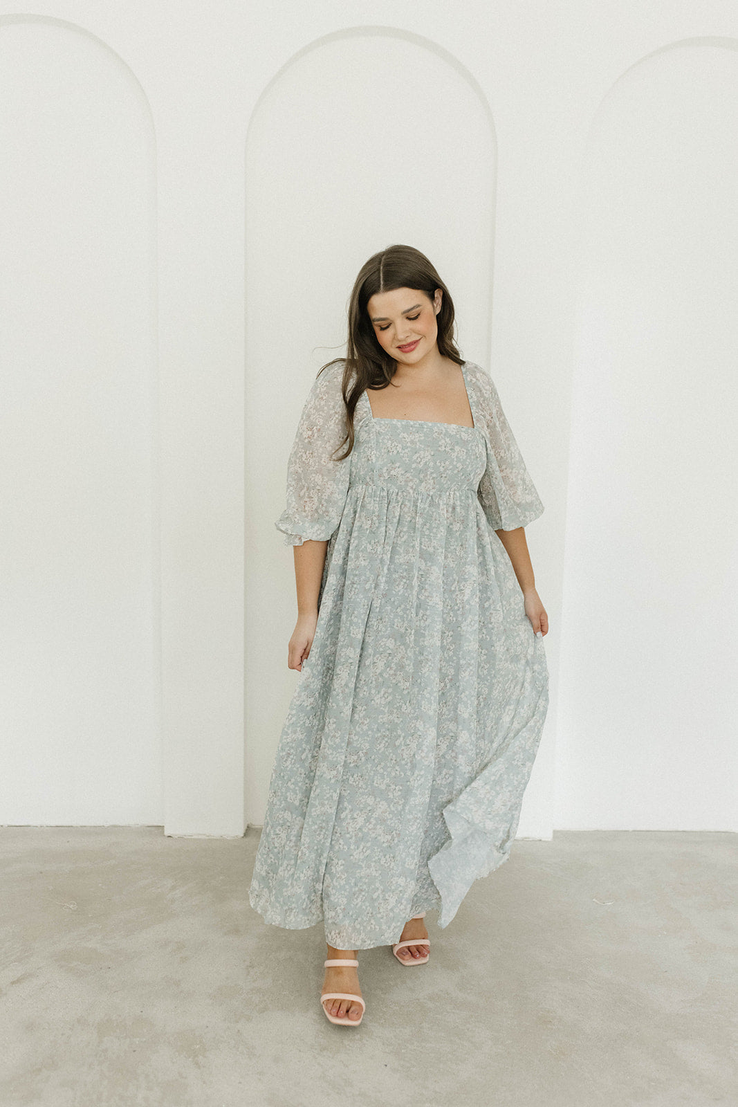 Elegant Sage Green Floral Smocked Maxi Dress for Women - Bump Friendly Maternity & Inclusive Sizing (S-3XL) - Perfect for Summer Weddings, Beach Vacations & Casual Outings
