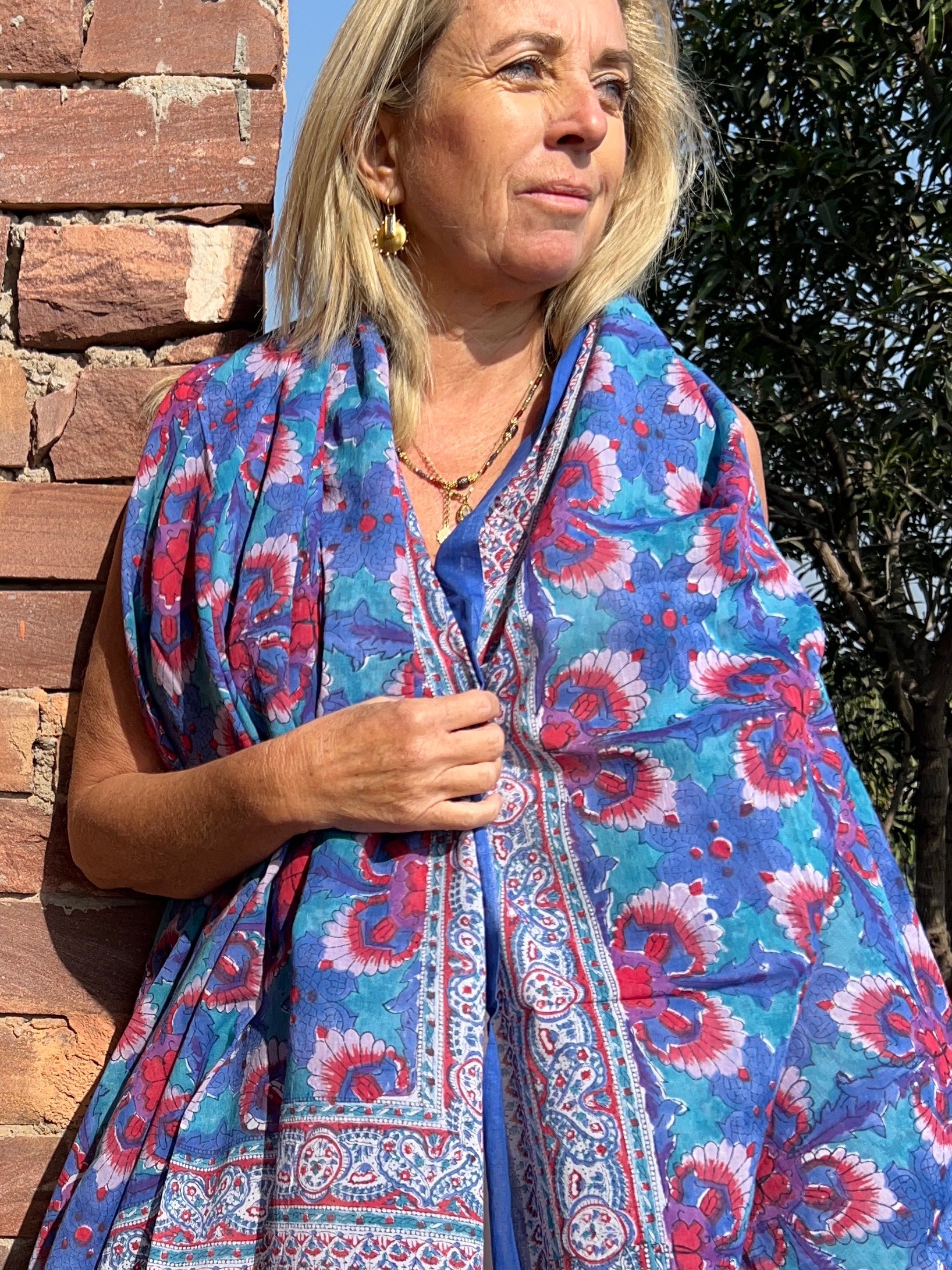 2025 New Collection: Cotton Sarong, Pareo & Beach Wrap Shawl - Perfect for Beach Vacations, Poolside Lounging, and Summer Fashion