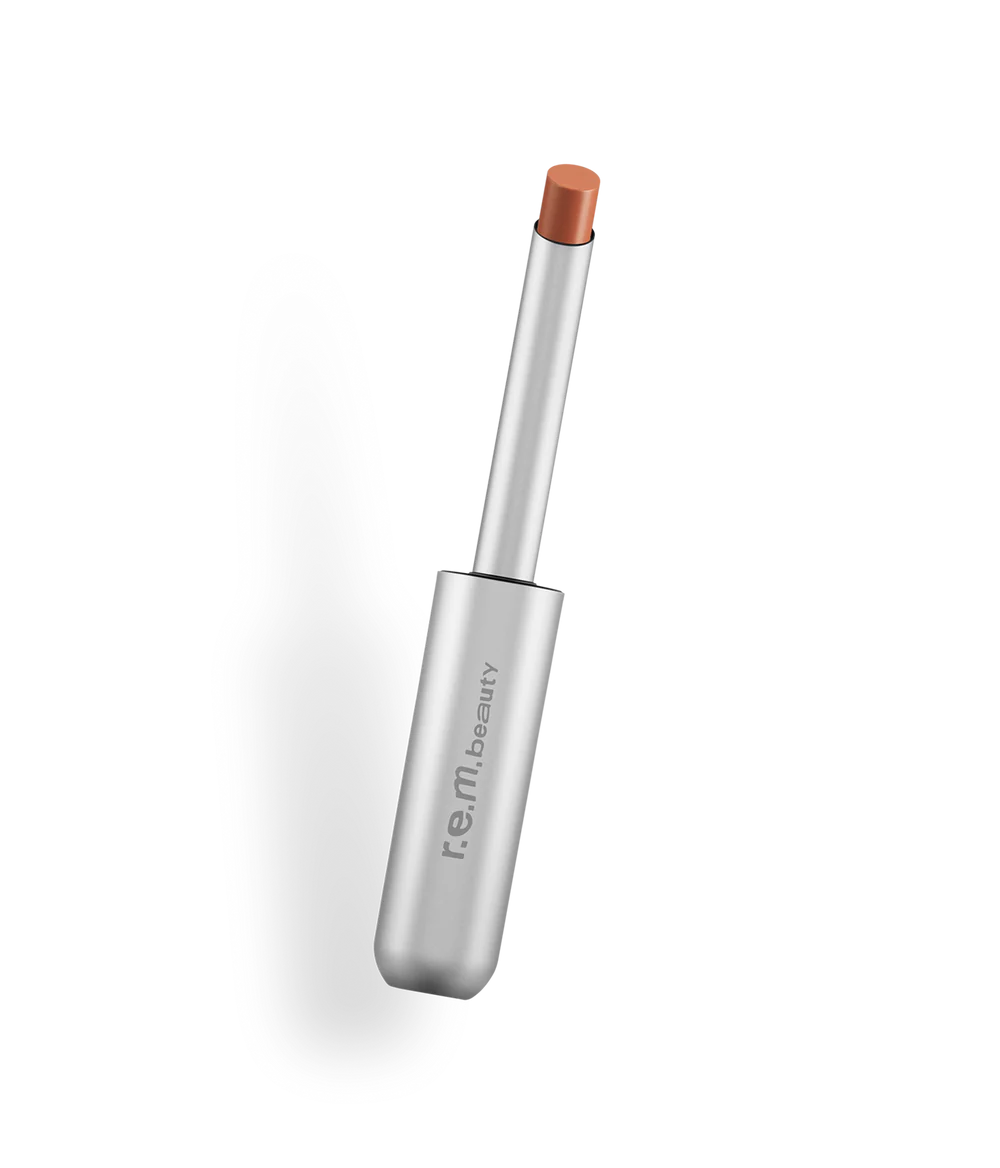 R.E.M. Beauty Classic Lipstick - Long Lasting Matte Lipstick for Women, Hydrating & Non-Drying Formula | Perfect for Everyday Wear, Date Night & Special Occasions