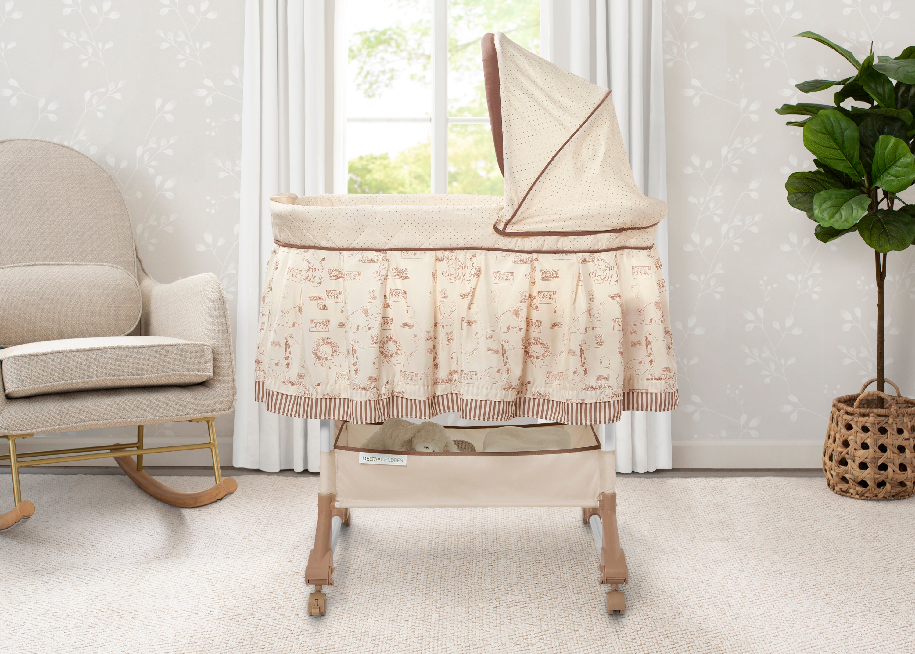 Play Time Rocking Jungle Bassinet - Baby Crib with Gentle Rocking Motion & Jungle Theme | Perfect for Nursery, Bedroom & Travel Use