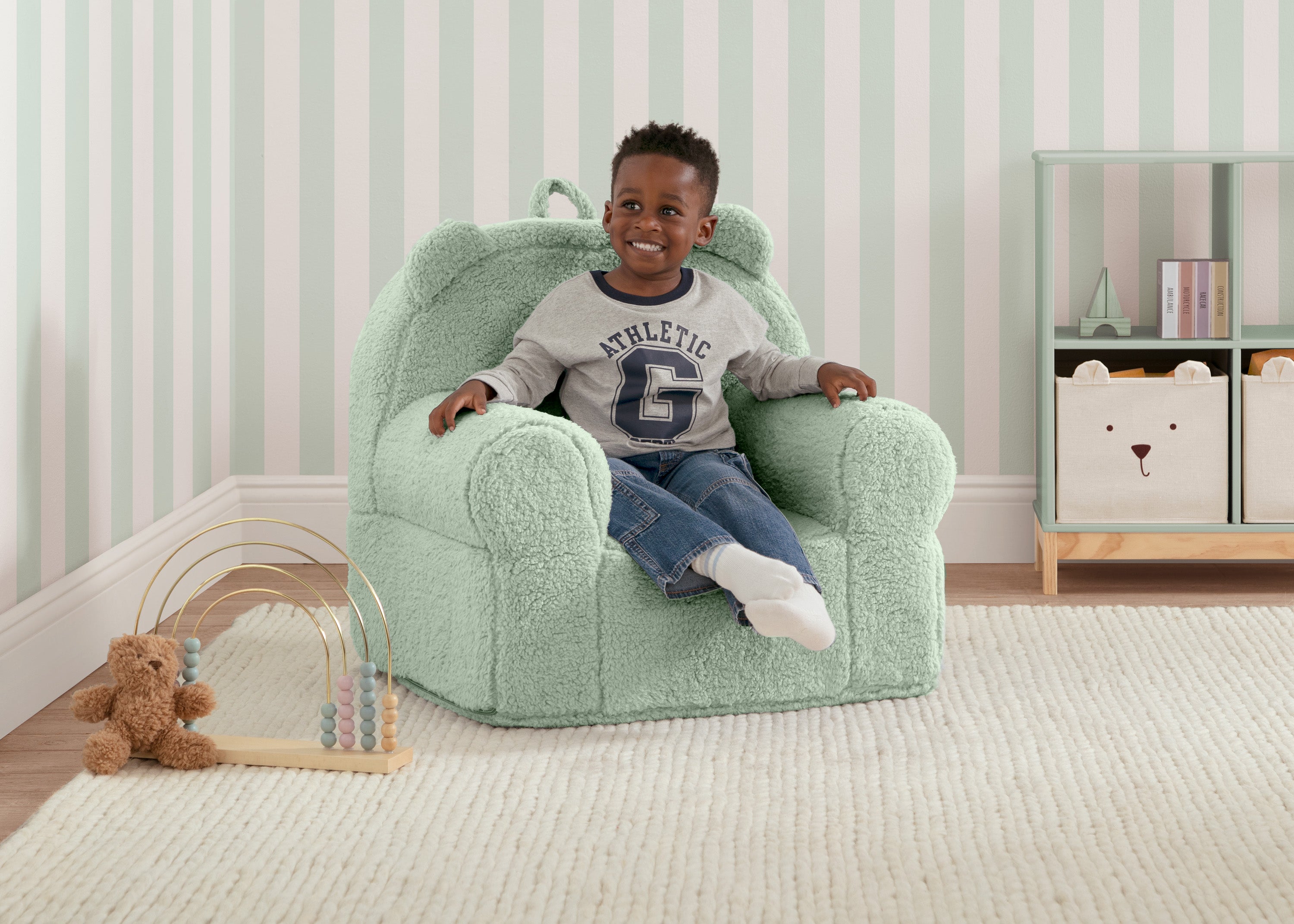 Cozy BabyGap Sherpa Bear Chair - Soft Plush Kids Armchair for Nursery, Bedroom & Playroom - Perfect for Reading, Relaxing & Playtime