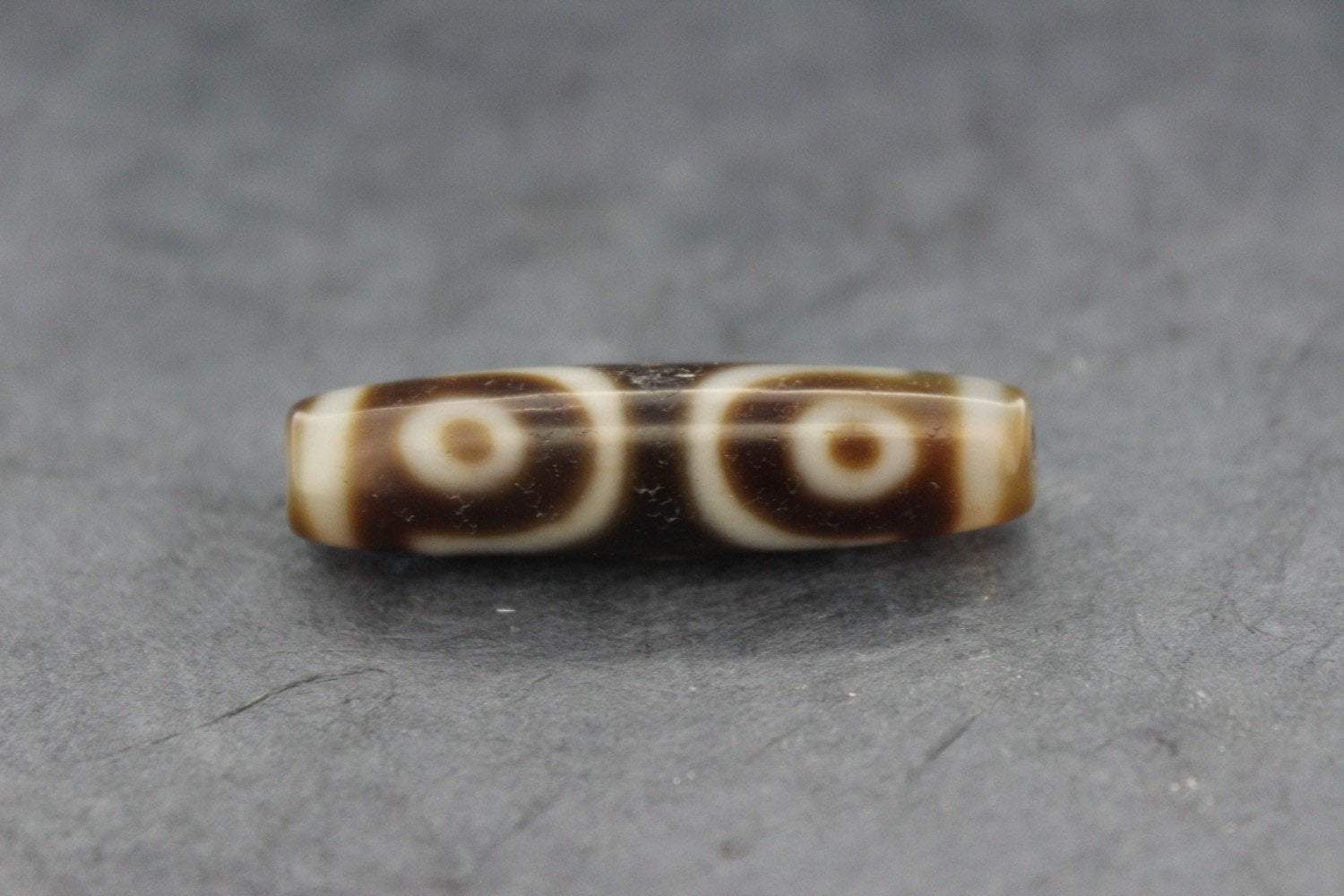 Authentic Tibetan Dzi Bead with 3 Eyes - Spiritual Protection & Good Luck Charm for Meditation, Jewelry Making, and Energy Healing