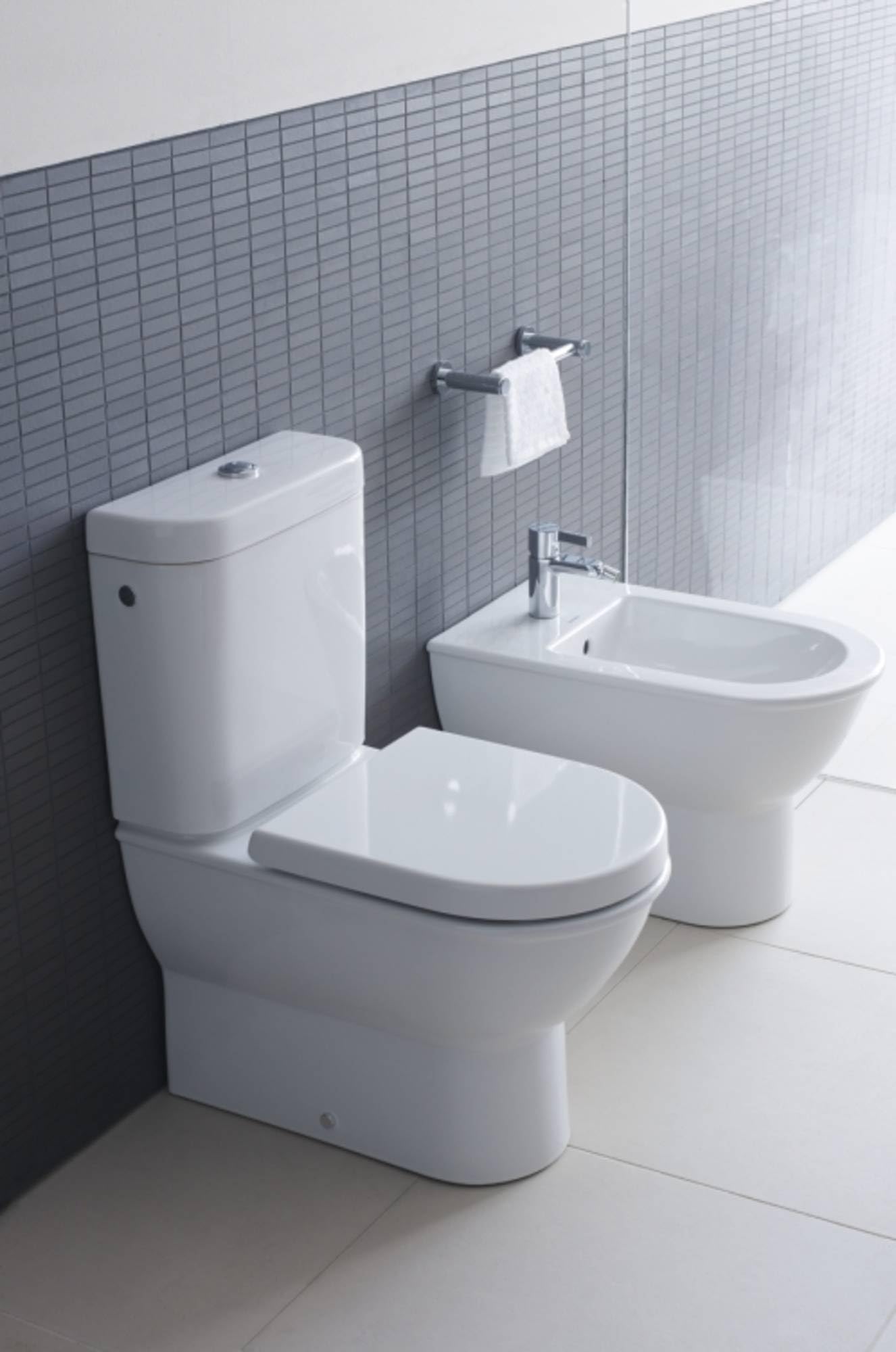 Duravit 006989 White Small Toilet Seat - Soft Close, Durable & Easy to Install for Bathroom, Powder Room & RV Use