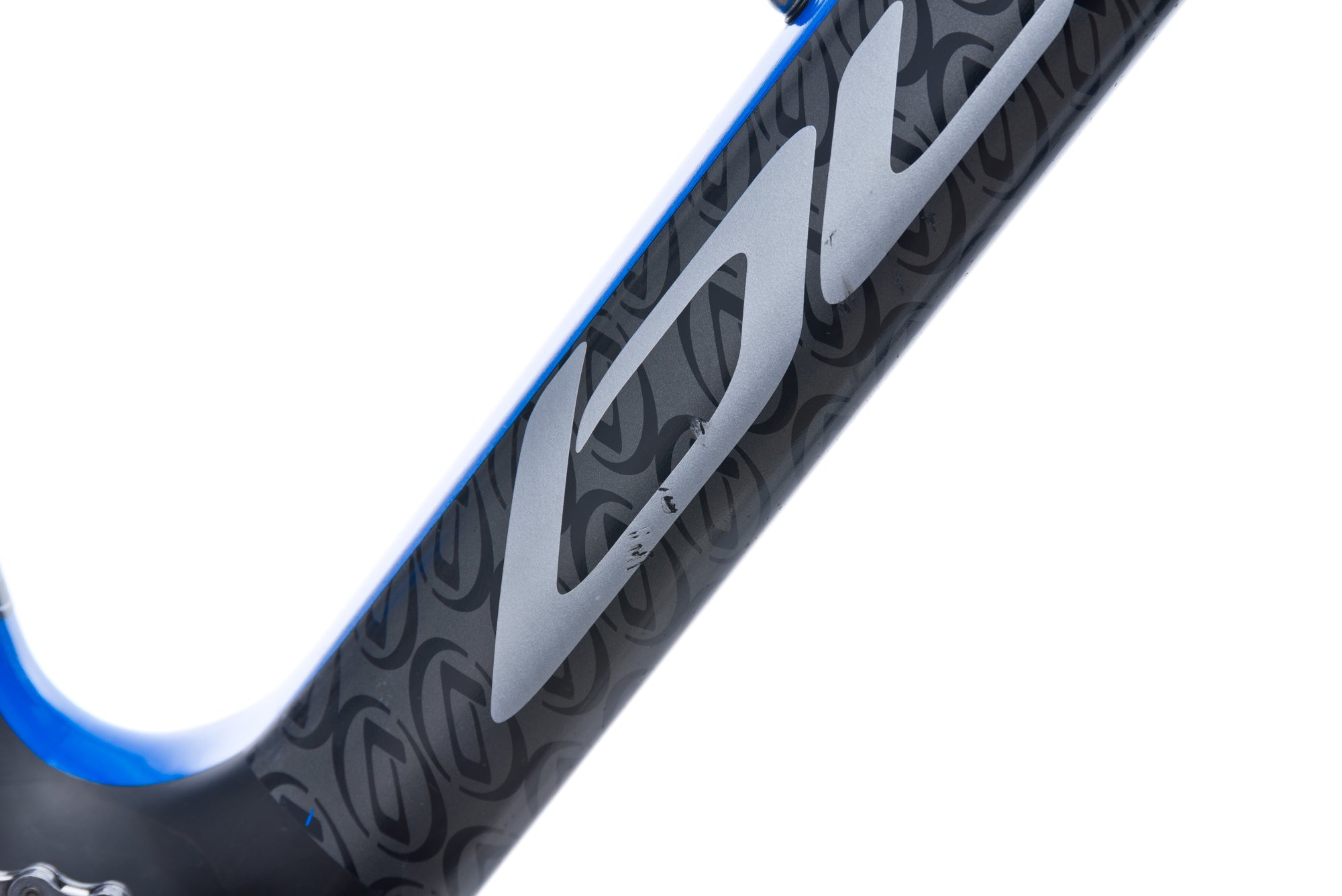 Blue Crew EX Medium Bike - Lightweight Aluminum Frame, 21-Speed Gears for Smooth Riding - Perfect for Commuting, Trail Adventures & Urban Cycling (2017 Model)