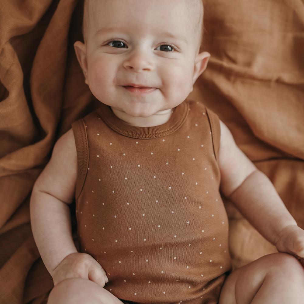 Organic Cotton Baby Bodysuit - Soft & Breathable Tiny Dot Onesie for Newborns & Infants - Perfect for Everyday Wear, Playtime & Photo Shoots
