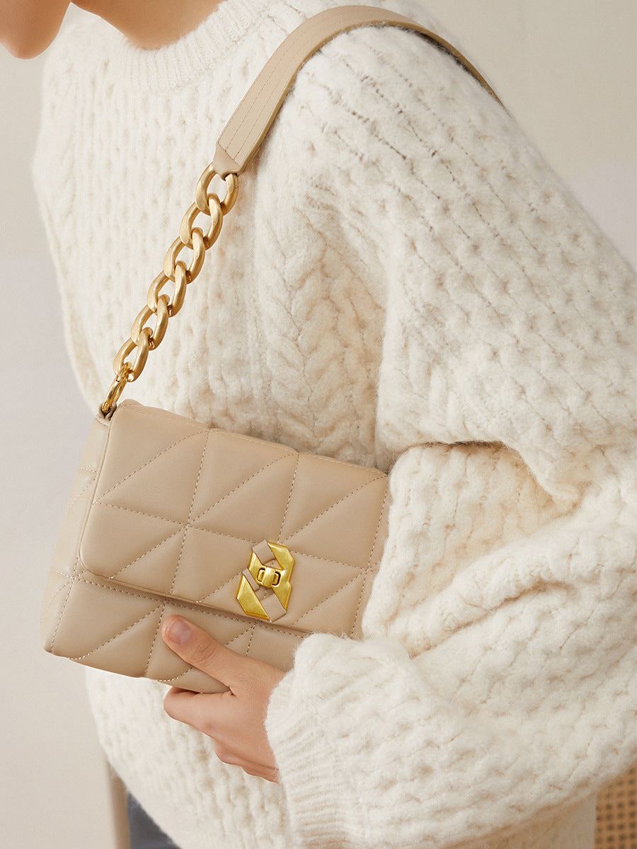Trendy Quilted Handbag for Women - Fashionable & Durable Crossbody Purse for Work, Travel & Everyday Use