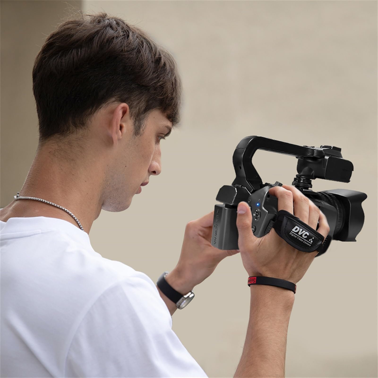 4K 60FPS Vlogging Camera with 64MP Photography, 18X Zoom & Auto Focus - 4
