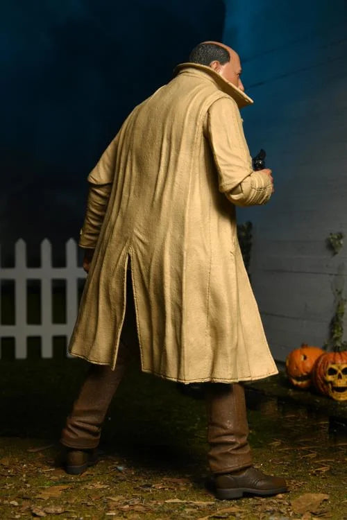 Halloween 2 Ultimate Michael Myers & Dr. Loomis Action Figure Two Pack - Perfect for Horror Collectors & Halloween Decorations