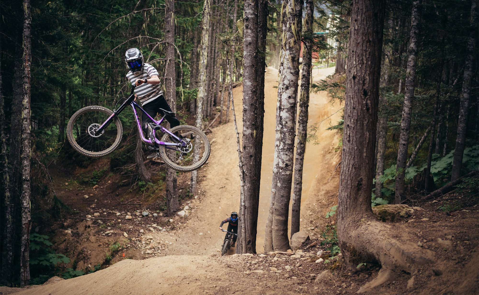Marin Quake Downhill Mountain Bike - High-Performance Full Suspension MTB for Extreme Trails & Off-Road Cycling | Perfect for Downhill Racing, Mountain Adventures & Technical Terrain Riding