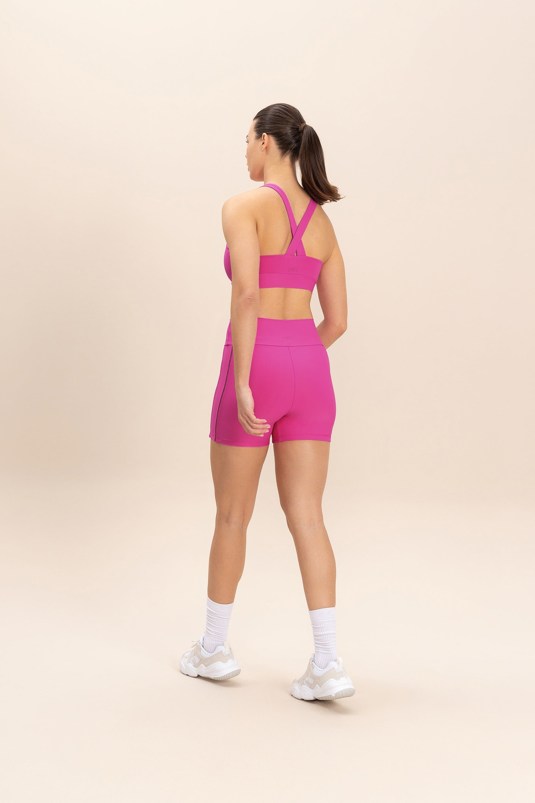 Form Hydefit® Adaptiv Shorts - Breathable, Stretchable Workout Shorts for Men & Women - Perfect for Running, Gym, Yoga & Outdoor Activities