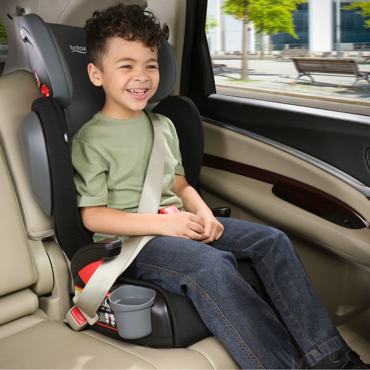 Britax Highpoint Backless Belt Positioning Booster Car Seat - Safewash Fabric for Easy Cleaning | Safe & Comfortable for Kids 4-12 Years | Perfect for School, Travel & Everyday Use