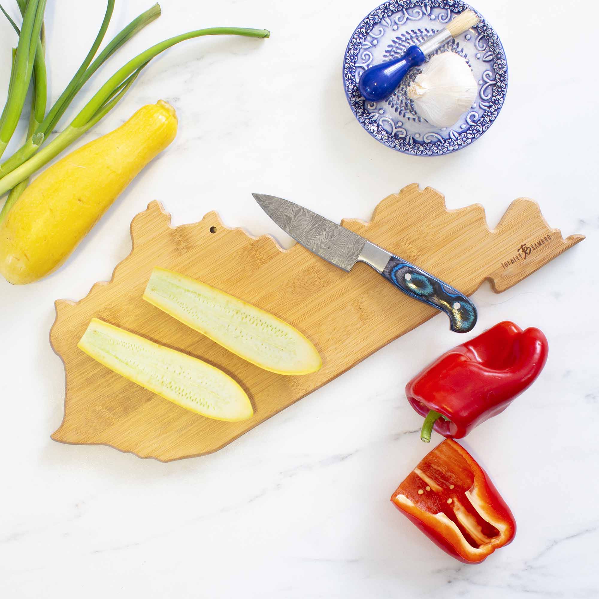 Premium Kentucky-Themed Wooden Cutting Board - 18