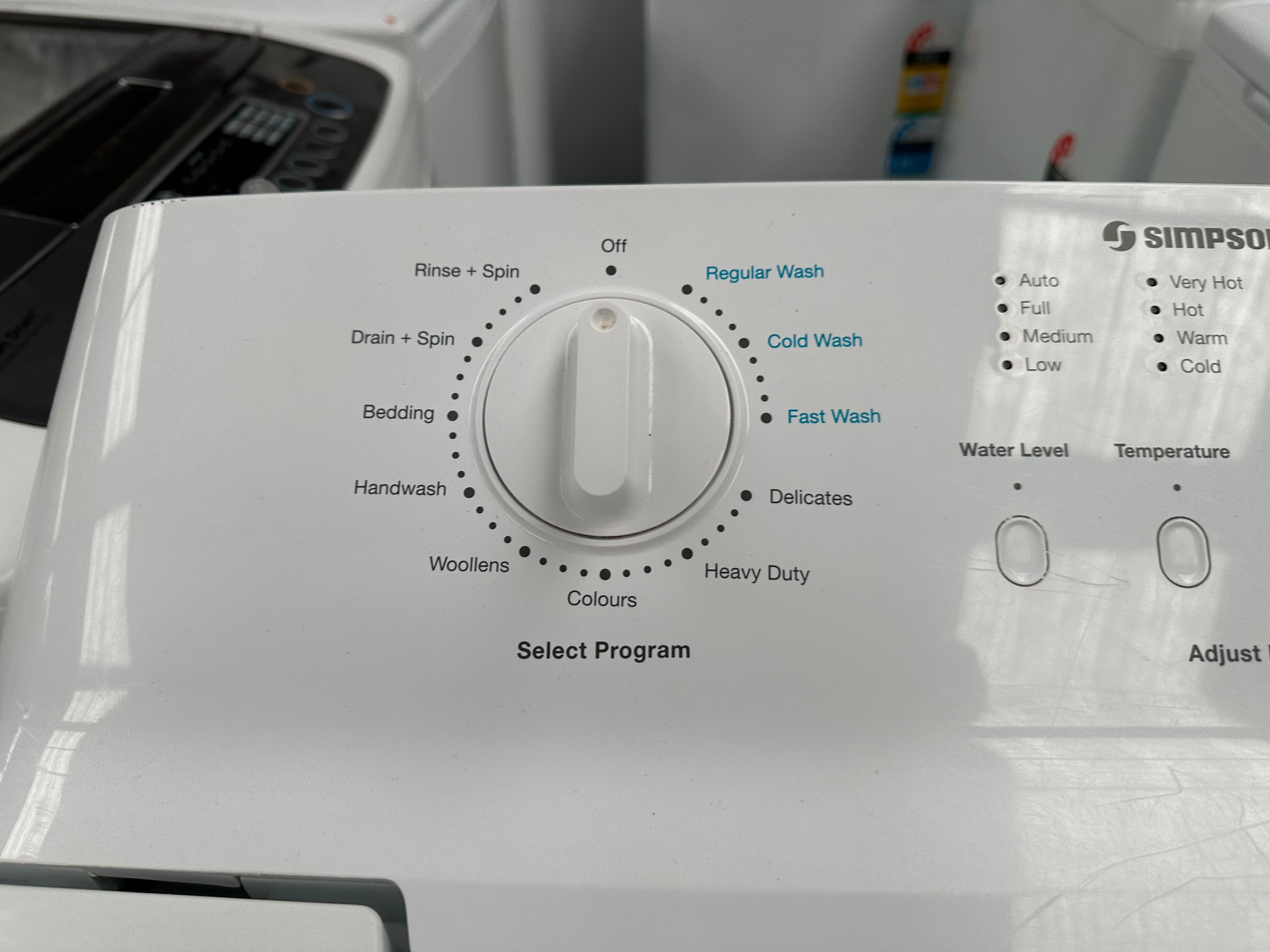 Simpson 8.5kg Top Load Washing Machine - Certified Refurbished | Perfect for Small Apartments & Laundry Rooms | Energy Efficient Home Appliance