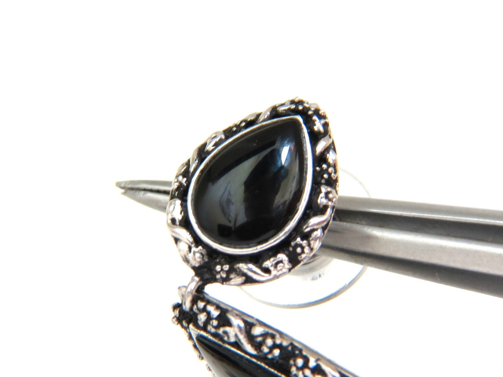 18KT Gothic Revival Gilt Deco Natural Jet Black Onyx Dangle Earrings – Elegant Vintage Jewelry for Women, Perfect for Weddings, Parties & Special Occasions
