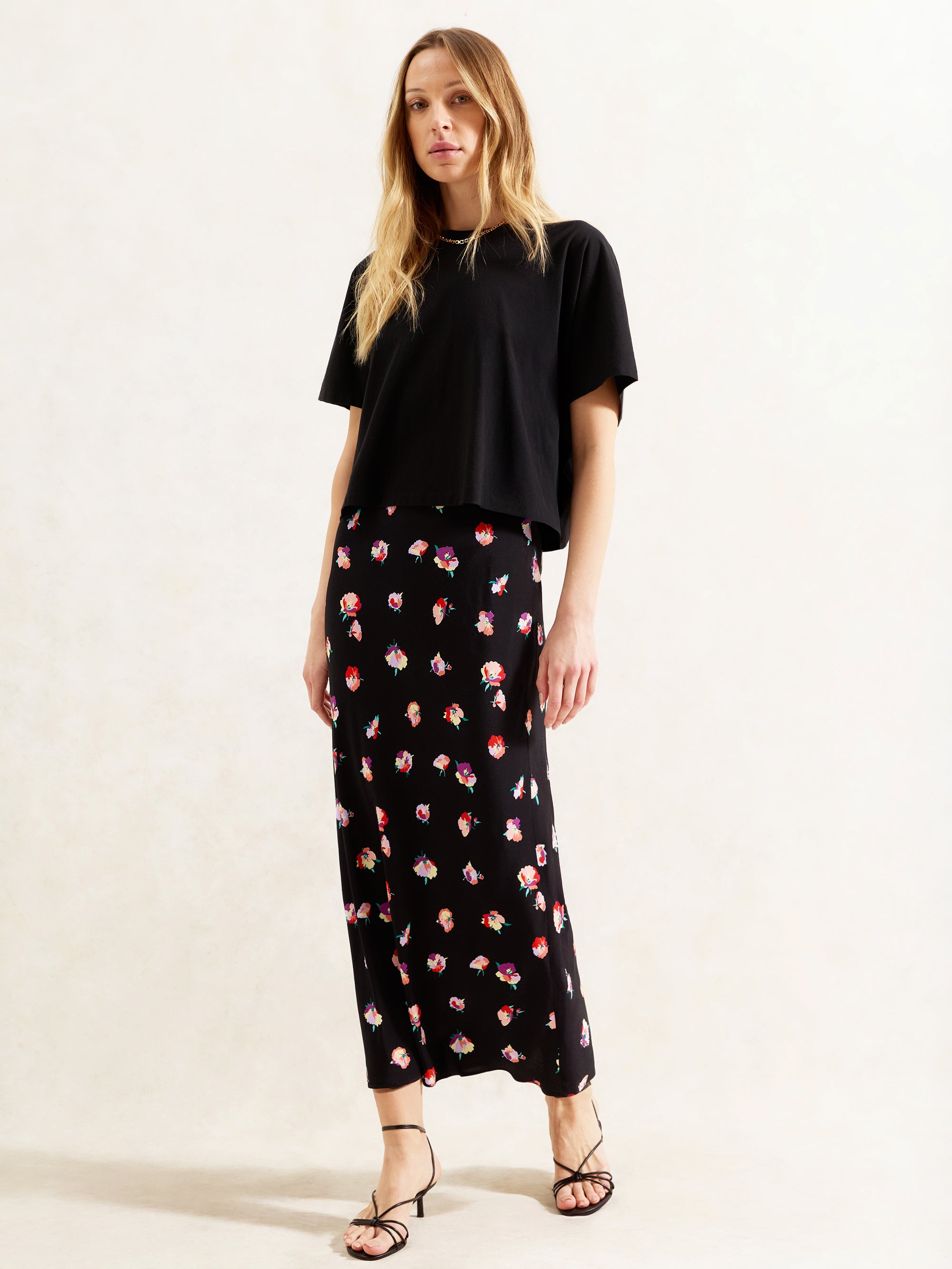 Floral Print Bias Cut Skirt for Women - Vintage Multi Pansy Design A-Line Midi Skirt - Perfect for Spring Outfits, Garden Parties & Boho Fashion