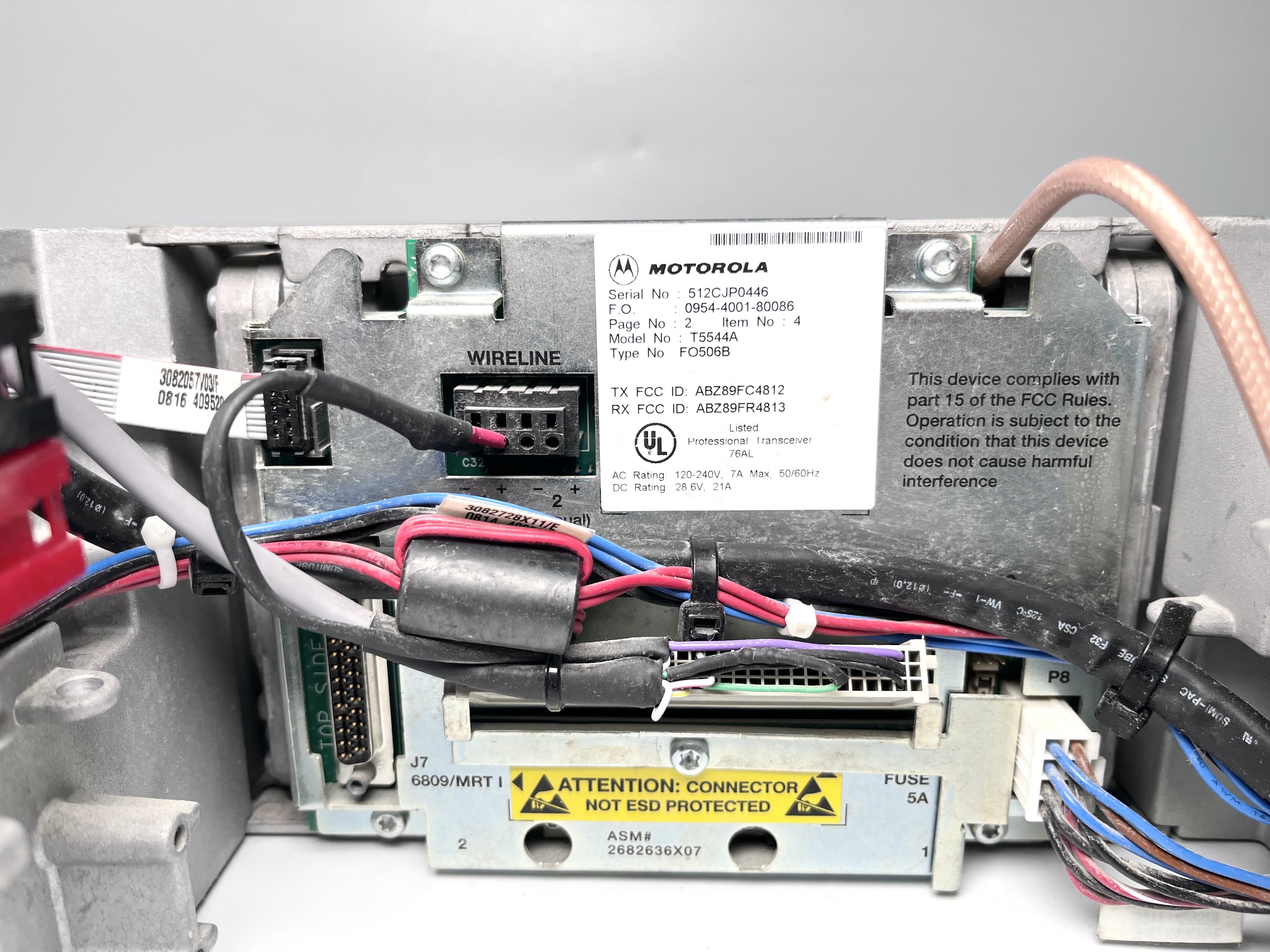 Motorola MTR2000 UHF Repeater (435-470MHz) - HAM Radio Compatible Two-Way Communication for Emergency, Construction & Outdoor Adventures