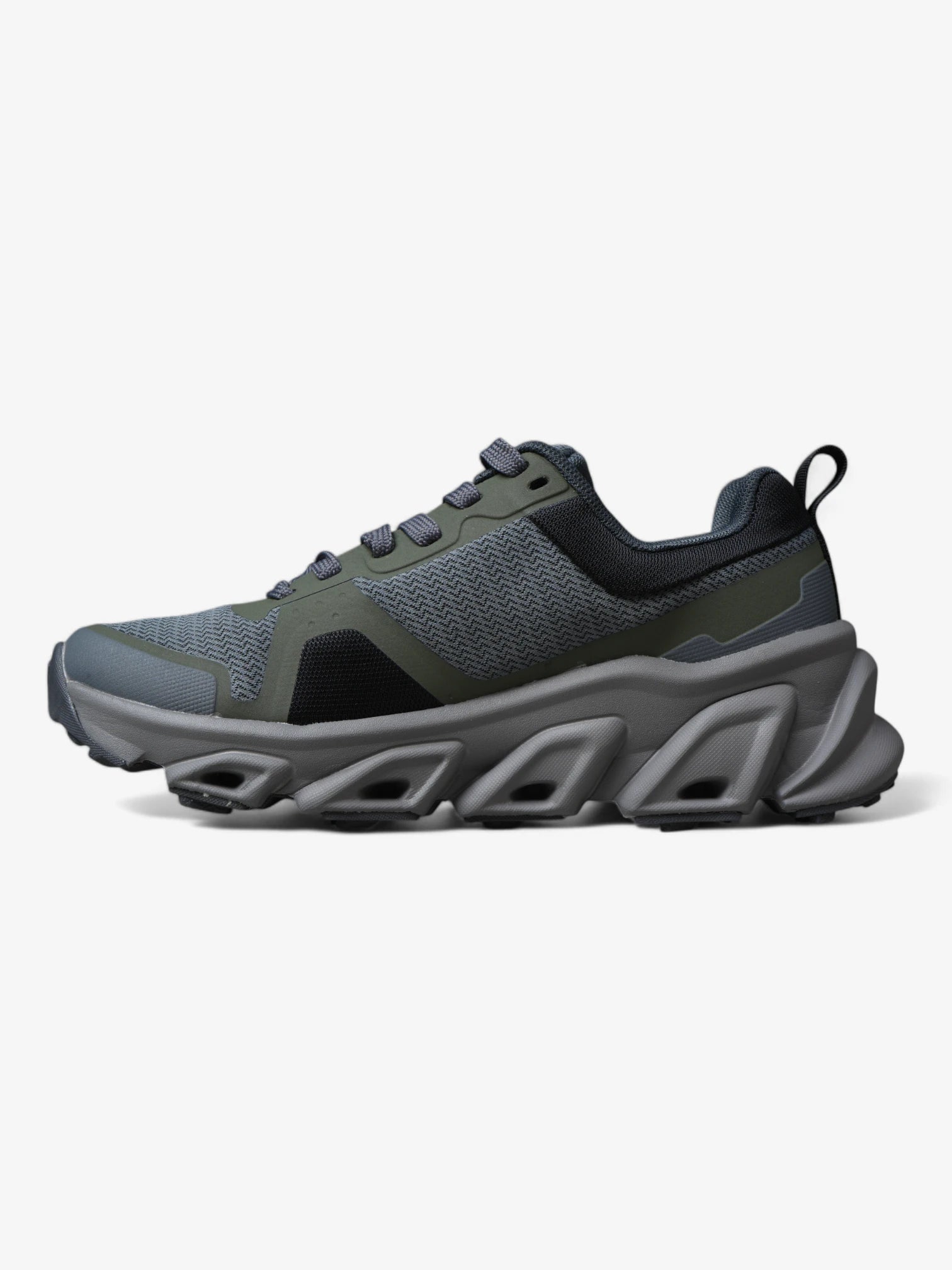 Alpine Skate Kalispell Grey & Black Skateboarding Shoes - Durable & Comfortable for Street Skating & Casual Wear