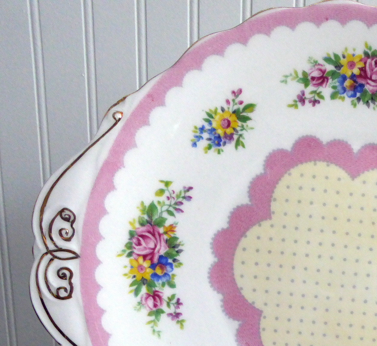 Vintage Royal Albert Prudence Pink Cake Plate with 1940s Floral & Polka Dot Design - Elegant Serving Platter for Afternoon Tea, Bridal Showers & Special Occasions
