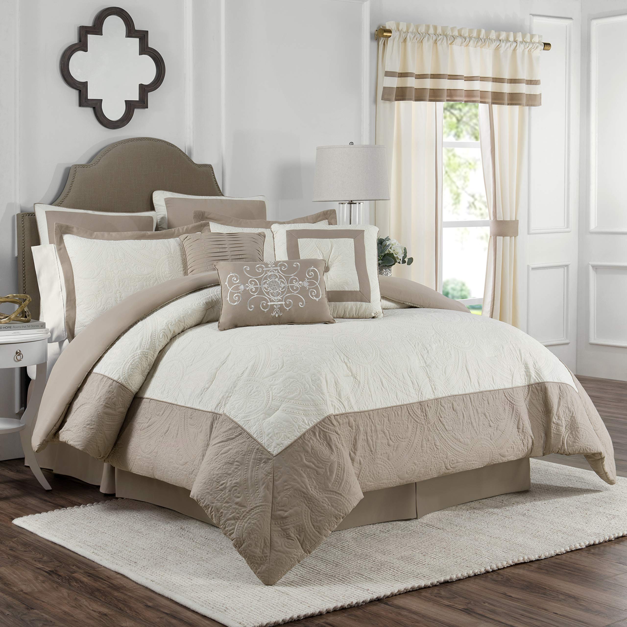 Vue Bensonhurst Modern Farmhouse Medallion Quilt Bedding Set - Full Size Ivory Cotton Bedspread for Cozy Farmhouse Bedroom Decor | Perfect for Master Bedroom, Guest Room & Vacation Homes