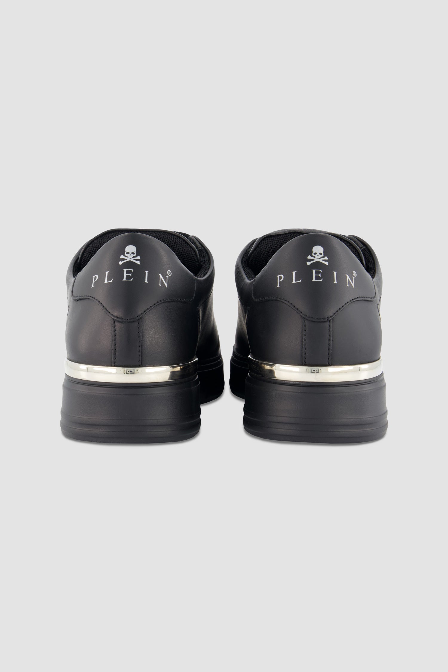 Philipp Plein Black Leather Hexagon Lo Top Sneakers for Men - Stylish Casual & Streetwear Fashion - Perfect for Urban Outings & Nightlife