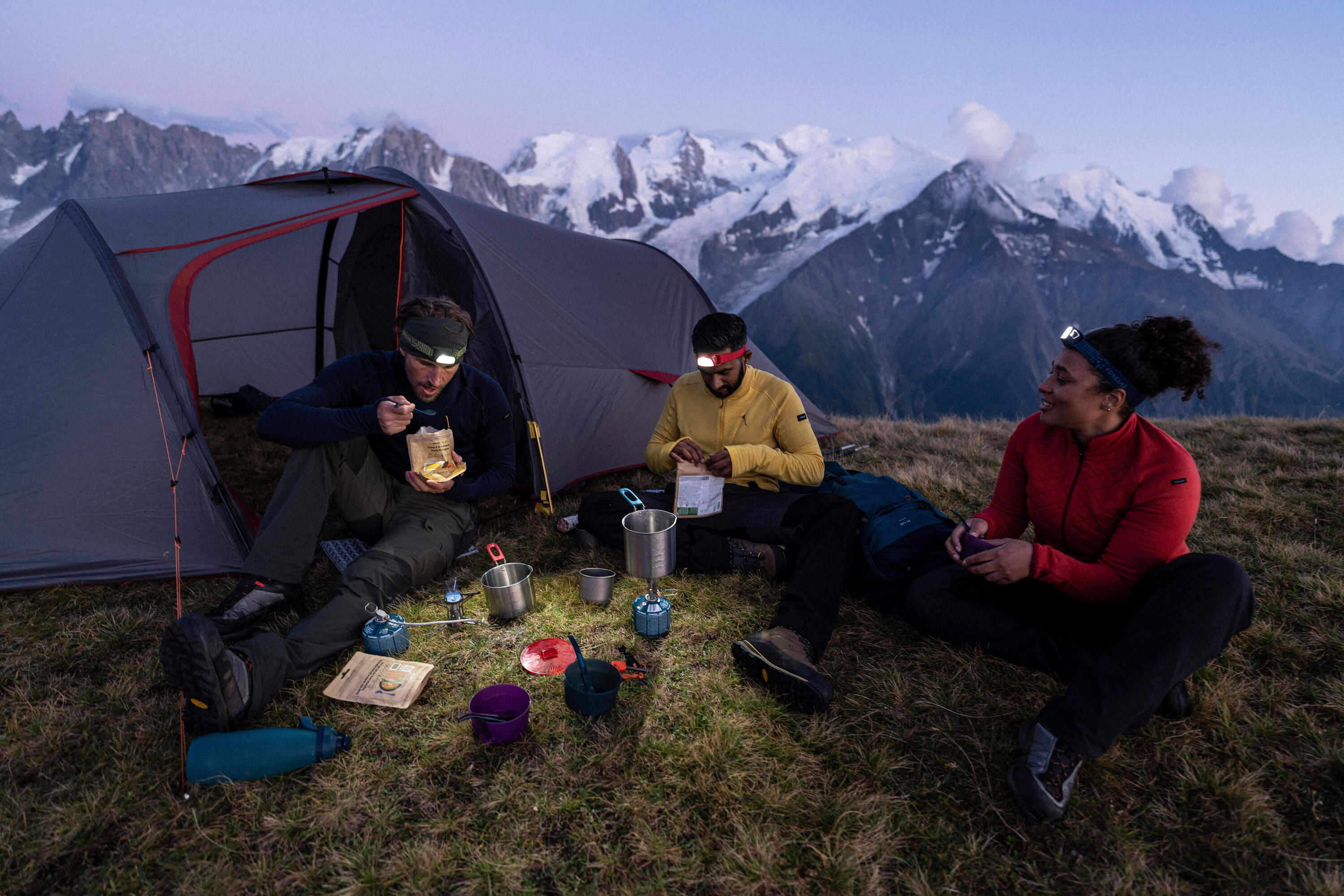 Forclaz Trek 500 1.6L Stainless Steel Camping Cookware Set - Lightweight Backpacking Cookset for 2 Person Hiking, Backpacking & Outdoor Adventures