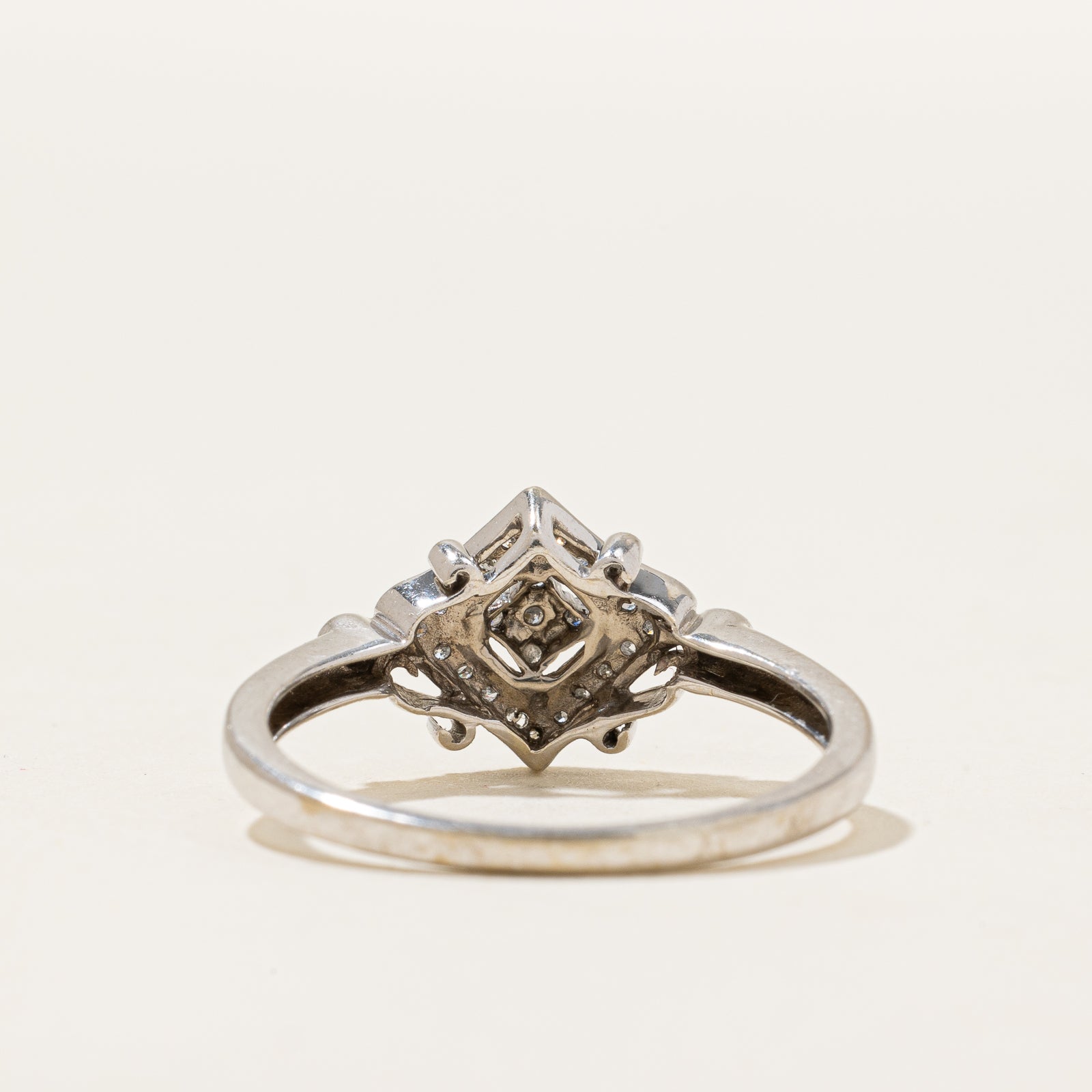 Elegant Diamond Ring for Women | 0.17 Carat Total Weight (ctw) | Size 7.5 | Wedding, Engagement, Anniversary Gift | Perfect for Special Occasions
