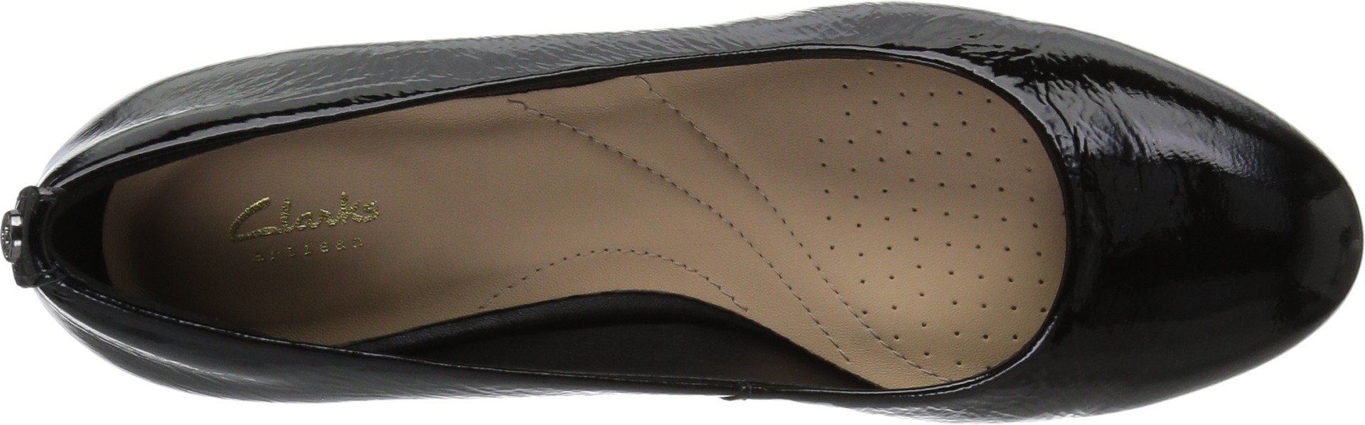 Clarks Women's Vendra Bloom Slip-On Loafers - Comfortable Casual Shoes for Work, Travel & Everyday Wear