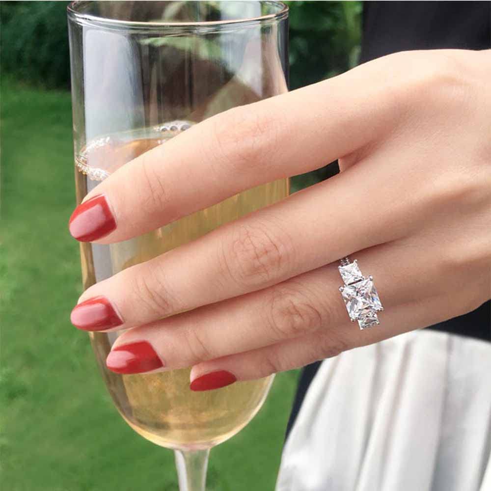 2.6 Carat (ctw) 3-Stone Princess Cut Moissanite Engagement Ring for Women - Platinum Plated Sterling Silver Wedding Band (Size 4.5-11) | Perfect Proposal Gift & Anniversary Jewelry
