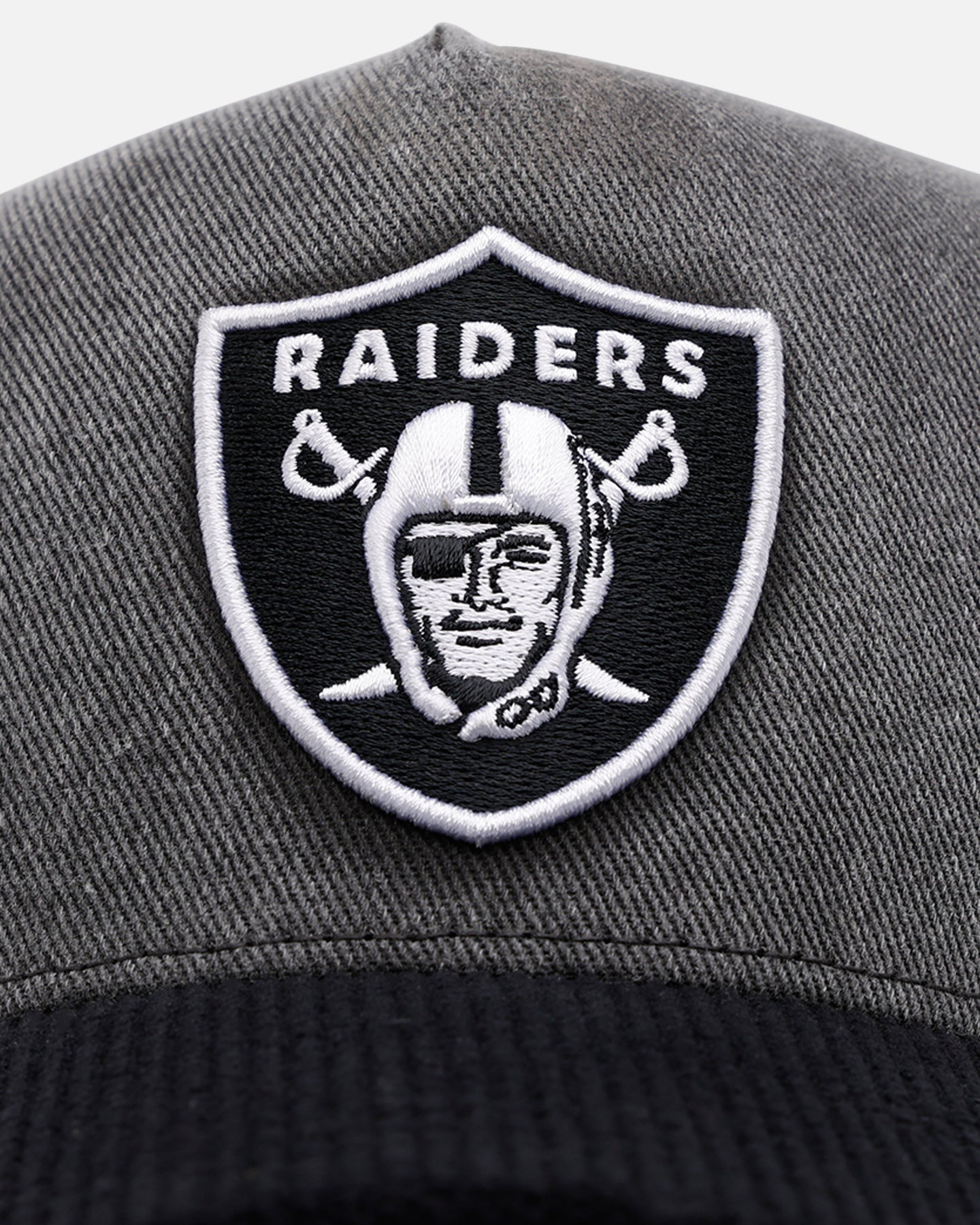 47 Brand Las Vegas Raiders 'Apollo Corduroy' Snapback Hat - Black Adjustable Strapback Cap for Men - Perfect for Game Day, Tailgating & Fan Gear Collection
