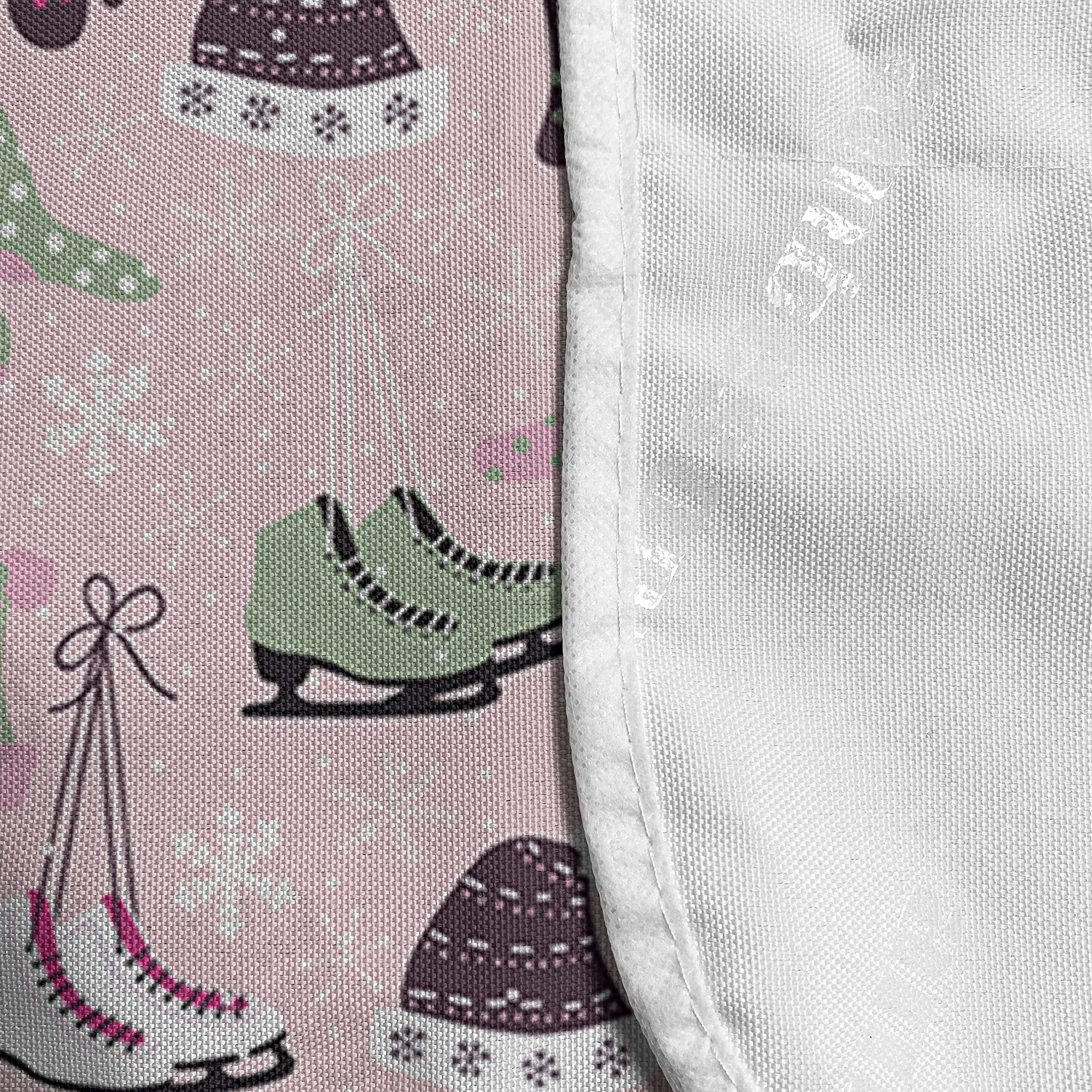 Ambesonne Winter Microwave Cover - Cozy Christmas Skates Socks Hats Pattern - Waterproof Kitchen Organizer with Pockets - 36