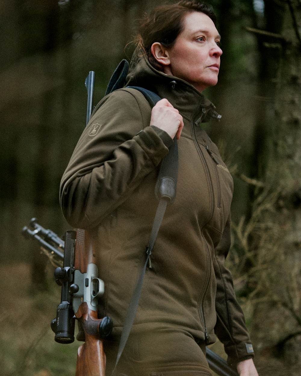 Deerhunter Women's Escape Softshell Jacket - Lightweight Waterproof Windbreaker for Hiking, Running & Outdoor Activities