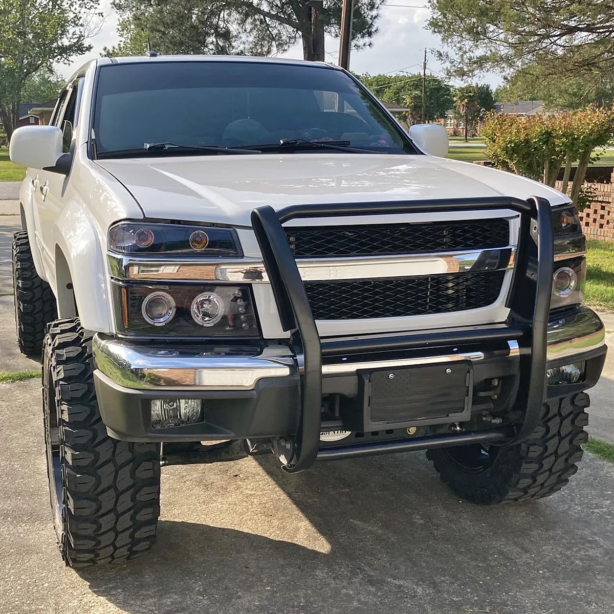 Spec-D Tuning Glossy Black LED Halo Projector Headlights + Bumper Lights for 2004-2012 Chevy Colorado & GMC Canyon - Complete Left & Right Headlamp Assembly - Upgrade Your Truck's Style & Night Visibility for Off-Roading & Daily Driving