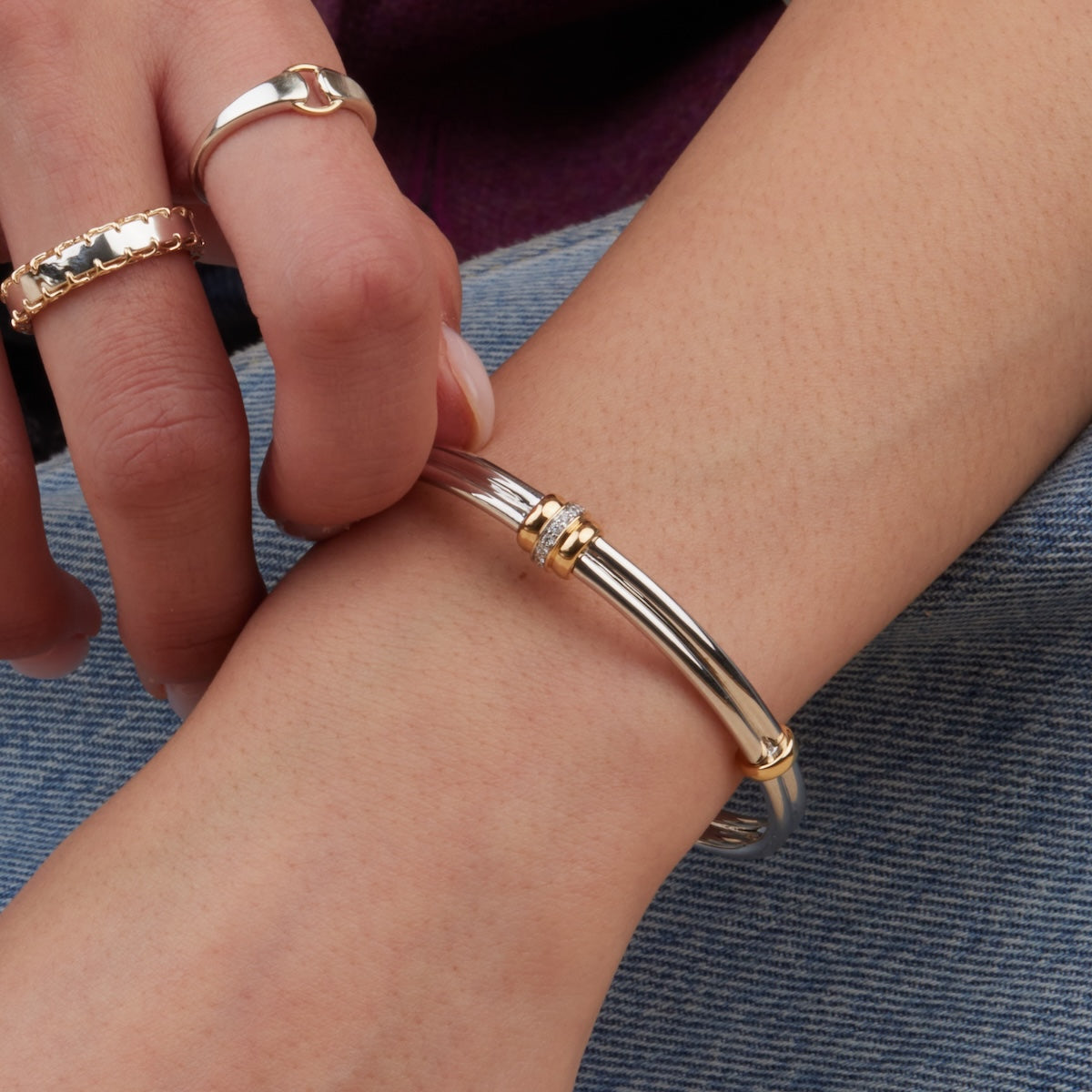 Golden Arc Bracelet for Women - Elegant 14K Gold Plated Bangle - Perfect for Parties, Weddings & Everyday Wear