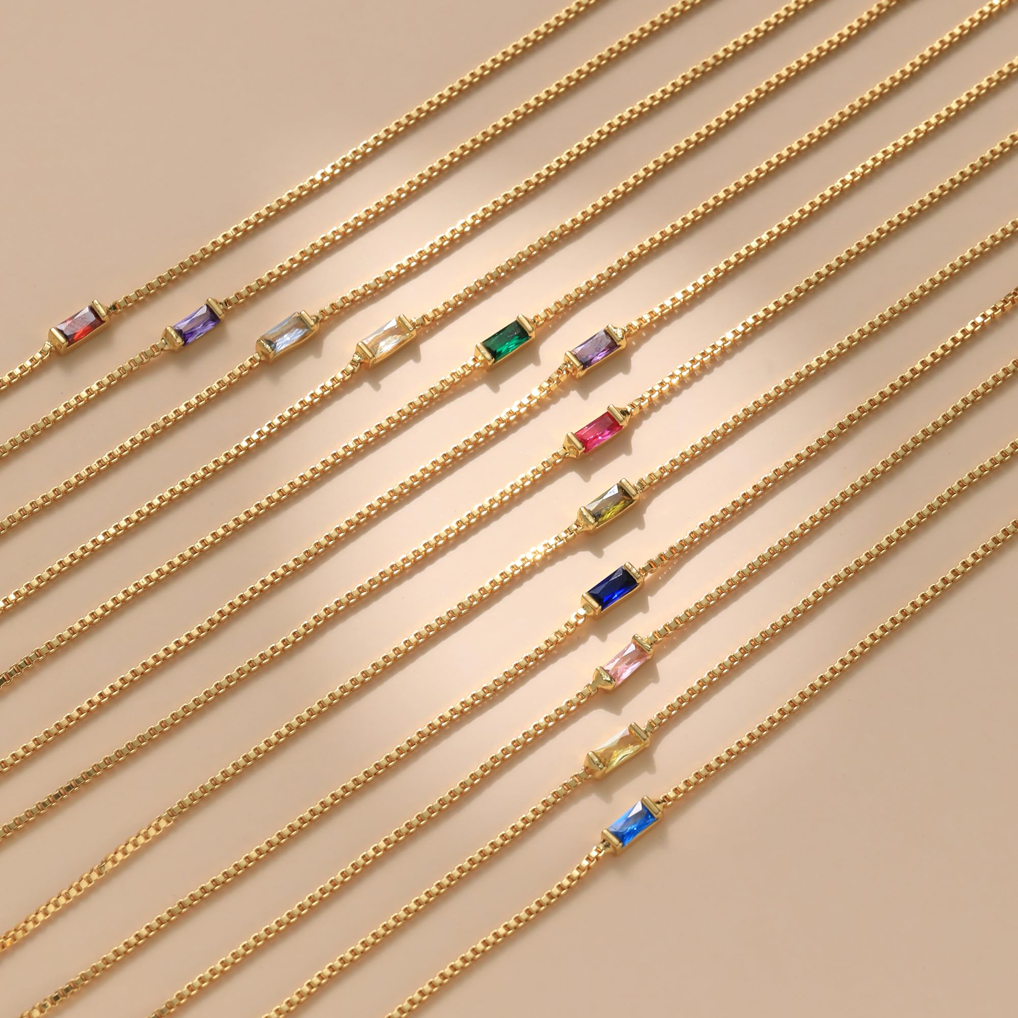 JSJOY Gold Birthstone Bracelet for Women - Dainty Link Chain Jewelry with Birthstones | Perfect Birthday Gift for Her, Mom, Wife, Girlfriend & Anniversary Present | Ideal for Everyday Wear, Special Occasions & Gift-Giving