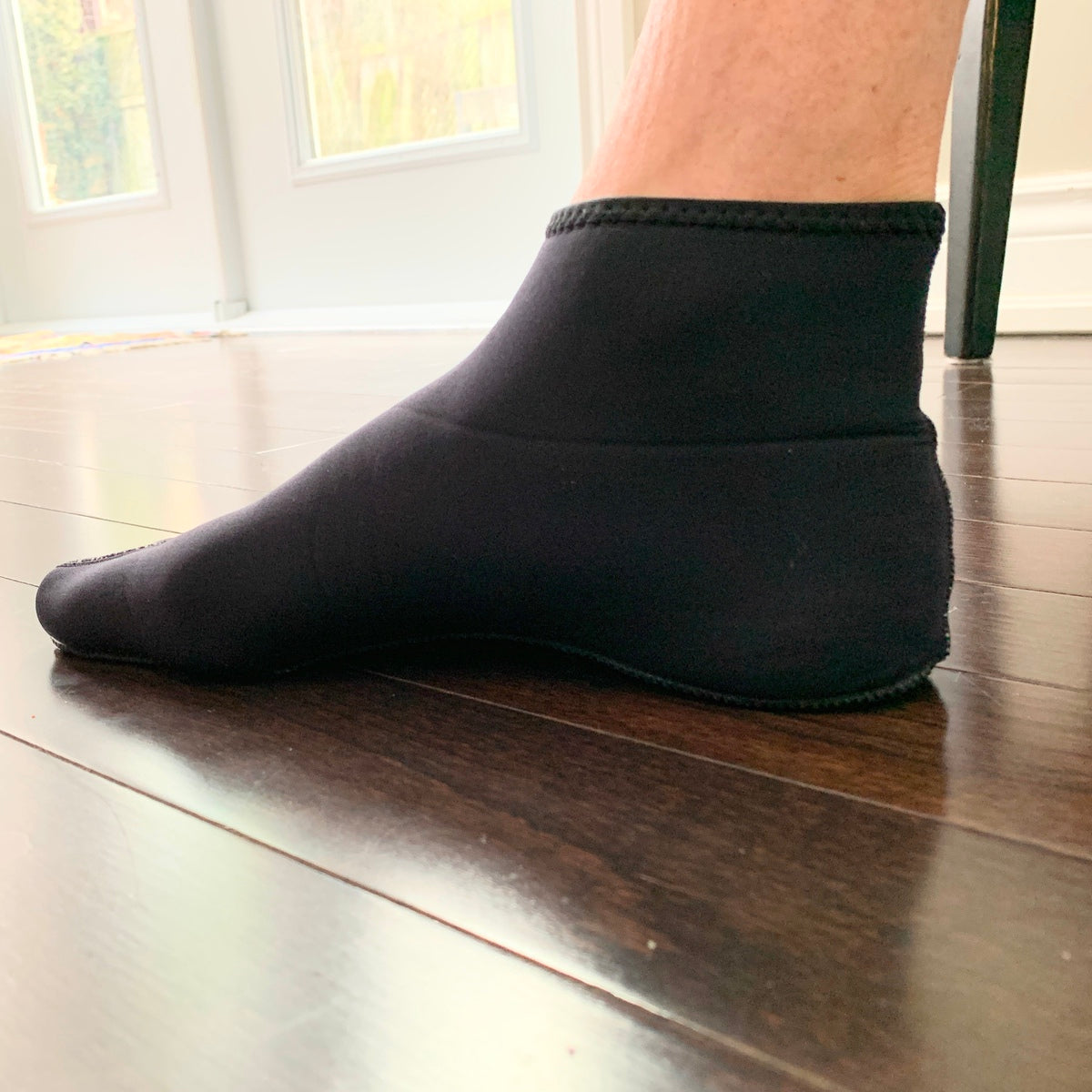 SOLITE 1mm Neoprene Heat Booster Socks - Round Toe Design for Warmth & Comfort - Perfect for Winter Sports, Hiking & Cold Weather Activities