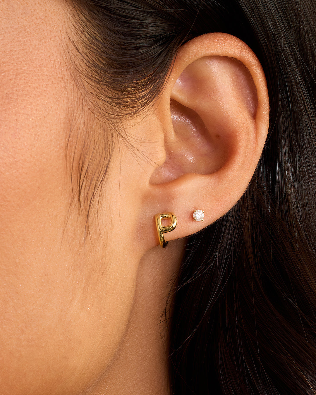 Alphabet Single Huggie Earrings - Gold Plated Initial Letter Studs for Women - Perfect for Everyday Wear, Gifts & Special Occasions