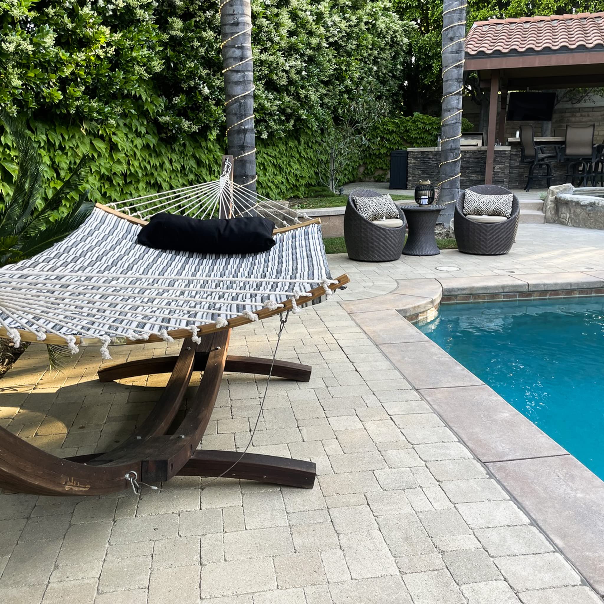 Premium Polycotton Double Hammock with Curved Bamboo Spreader Bars - 450 lb Capacity - Neutral Stripe Design - Perfect for Backyard Relaxation, Camping & Beach Trips