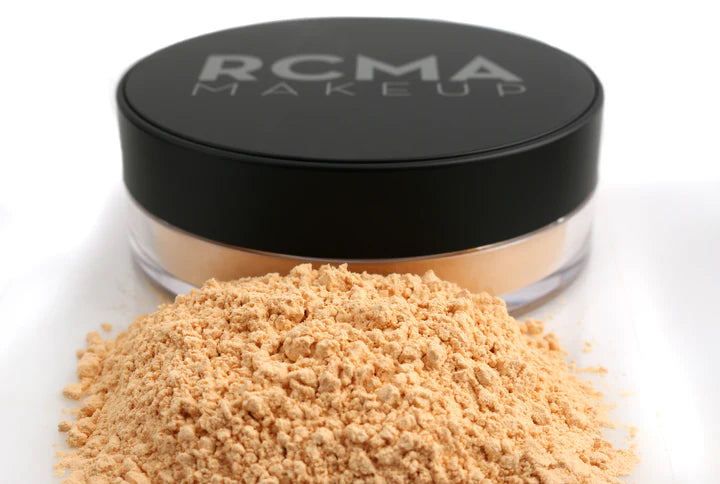 RCMA Makeup Premiere Loose Setting Powder - Amber | Translucent Finishing Powder for Professional Makeup Artists | Perfect for Baking, Contouring & All-Day Wear