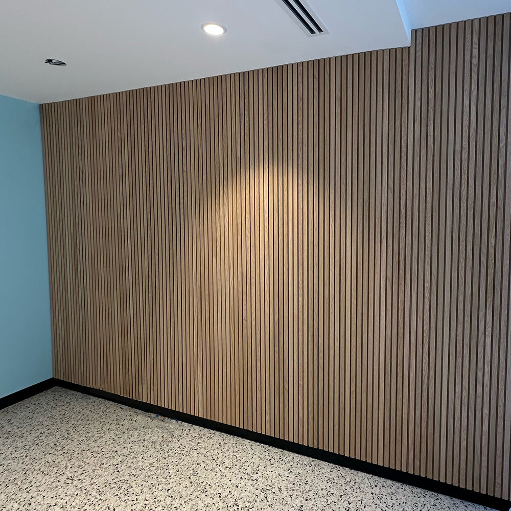 Premium WOODFLEX Z-Style Acoustic Wood Slat Panel - 3-Sided Full Wrap Oak Veneer - 2700mm x 600mm - Soundproof Wall Panels for Home Theater, Office & Recording Studio
